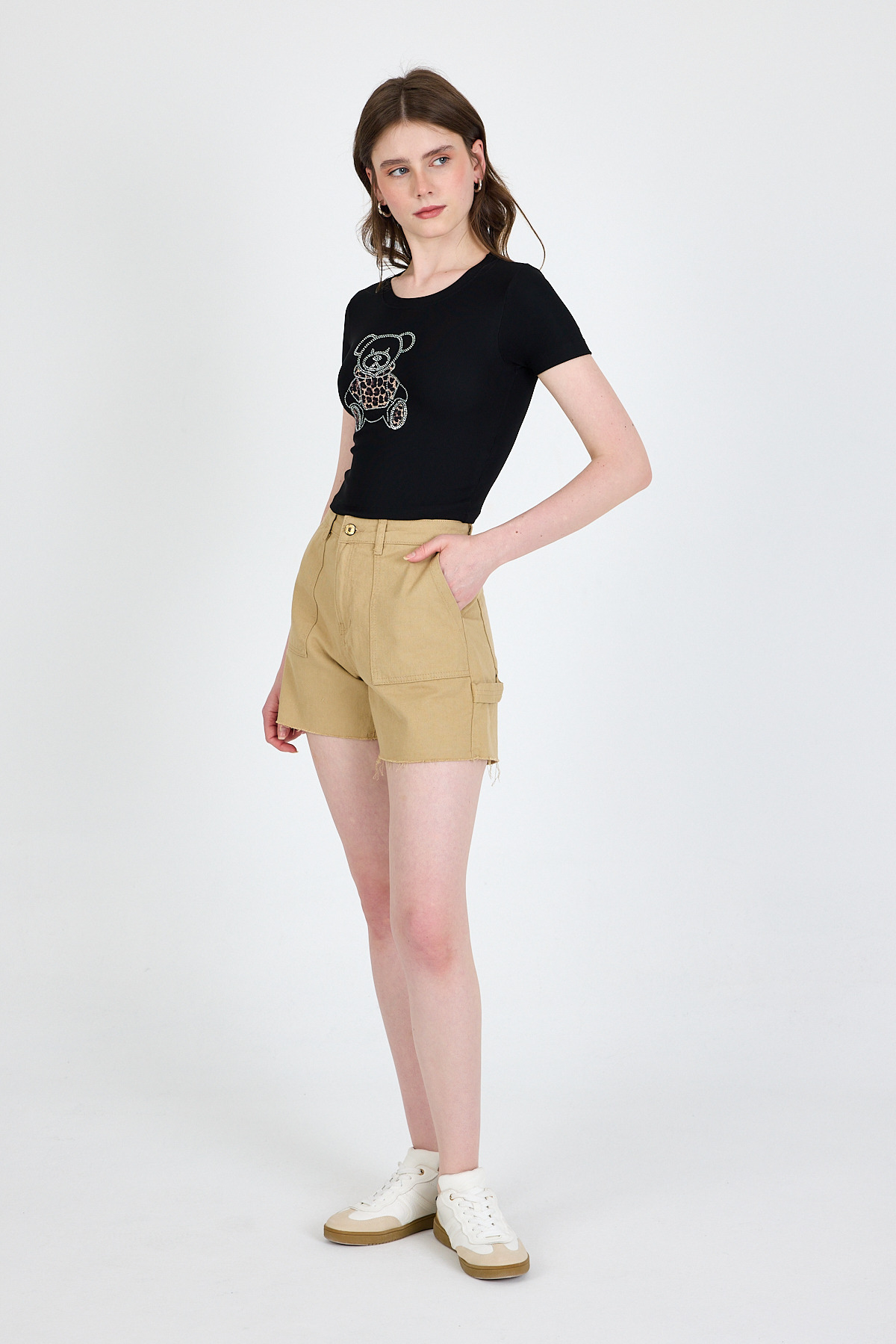 Siyah Ayıcık Baskılı Leopar Detaylı Slim Fit Crop Tişört 0549 - RAYS