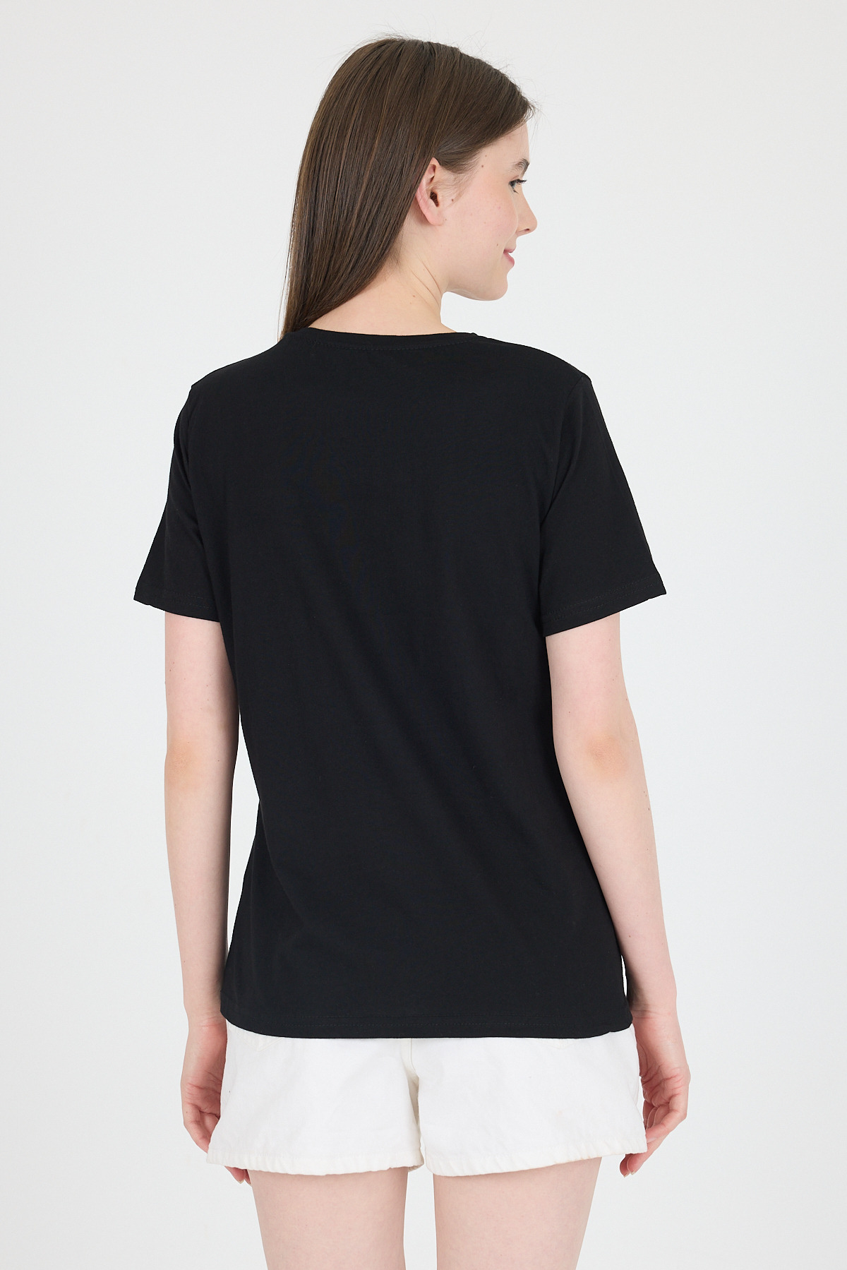 Siyah Ayıcık Nakışlı Regular Fit Tişört 252502 - 5