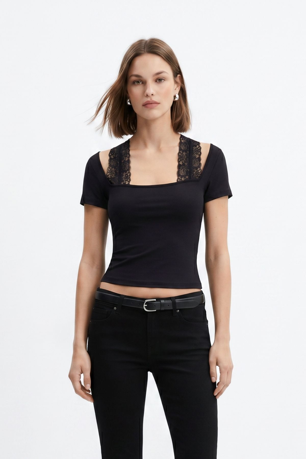 Siyah Bağlamalı Dantelli Kısa Kol Bluz 30007 