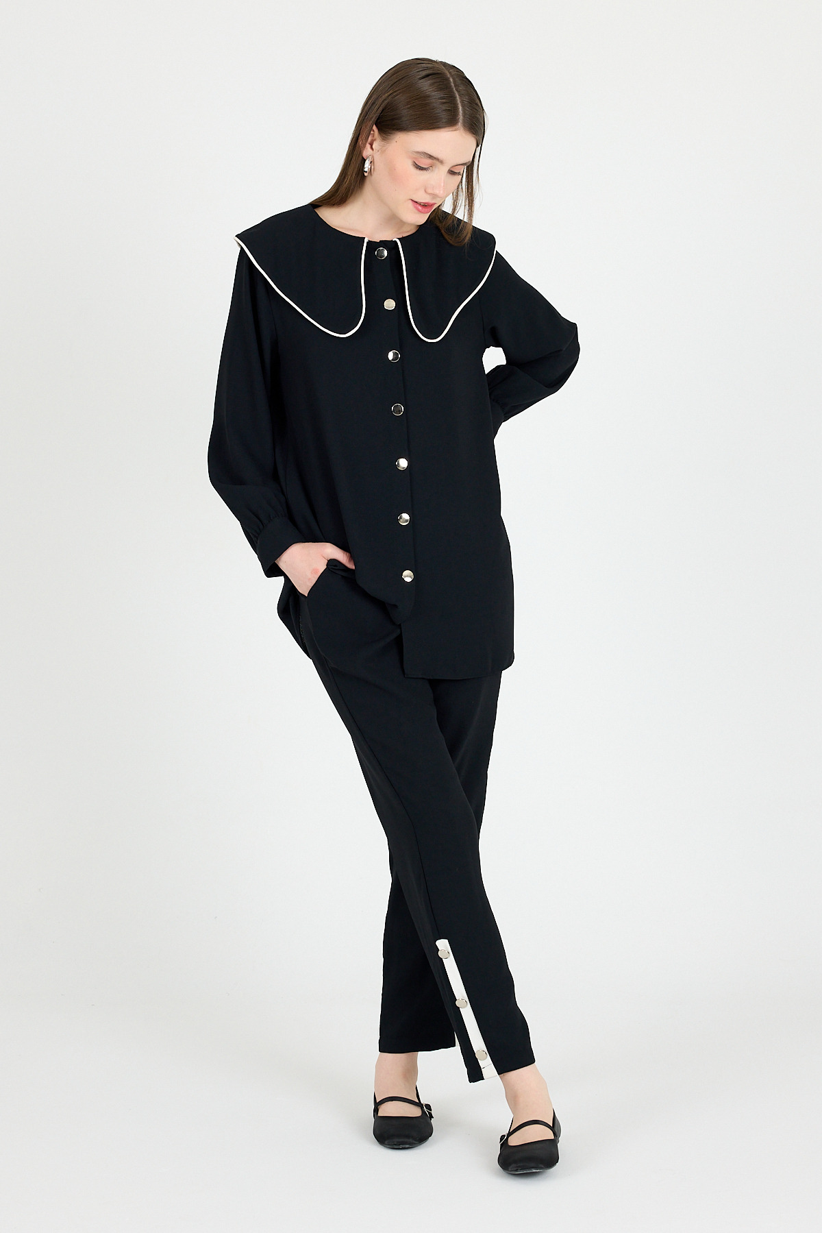 Siyah Bebe Yaka Düğmeli Tunik ve Yanı Şerit Detaylı Pantolon Takım 4661A - RAYS