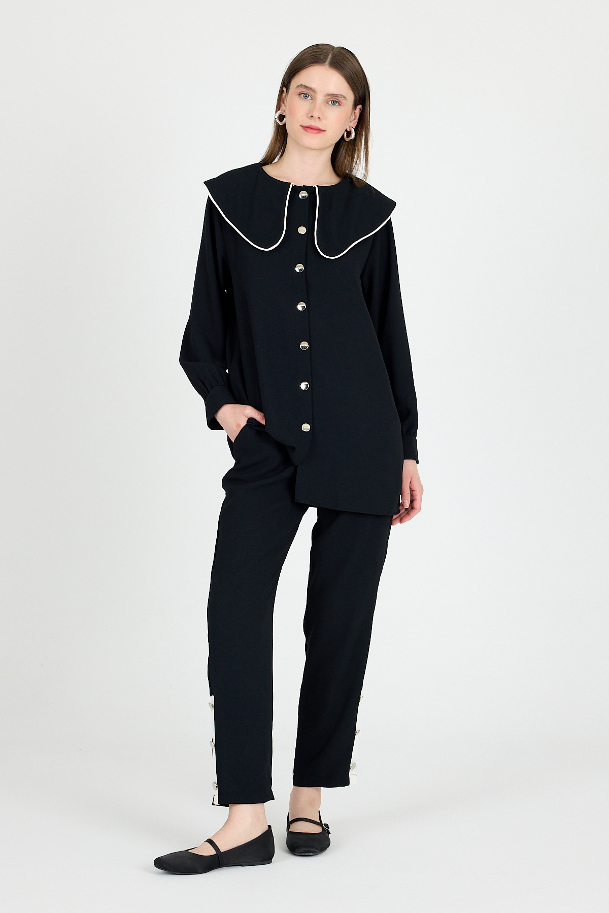 Siyah Bebe Yaka Düğmeli Tunik ve Yanı Şerit Detaylı Pantolon Takım 4661A - 1