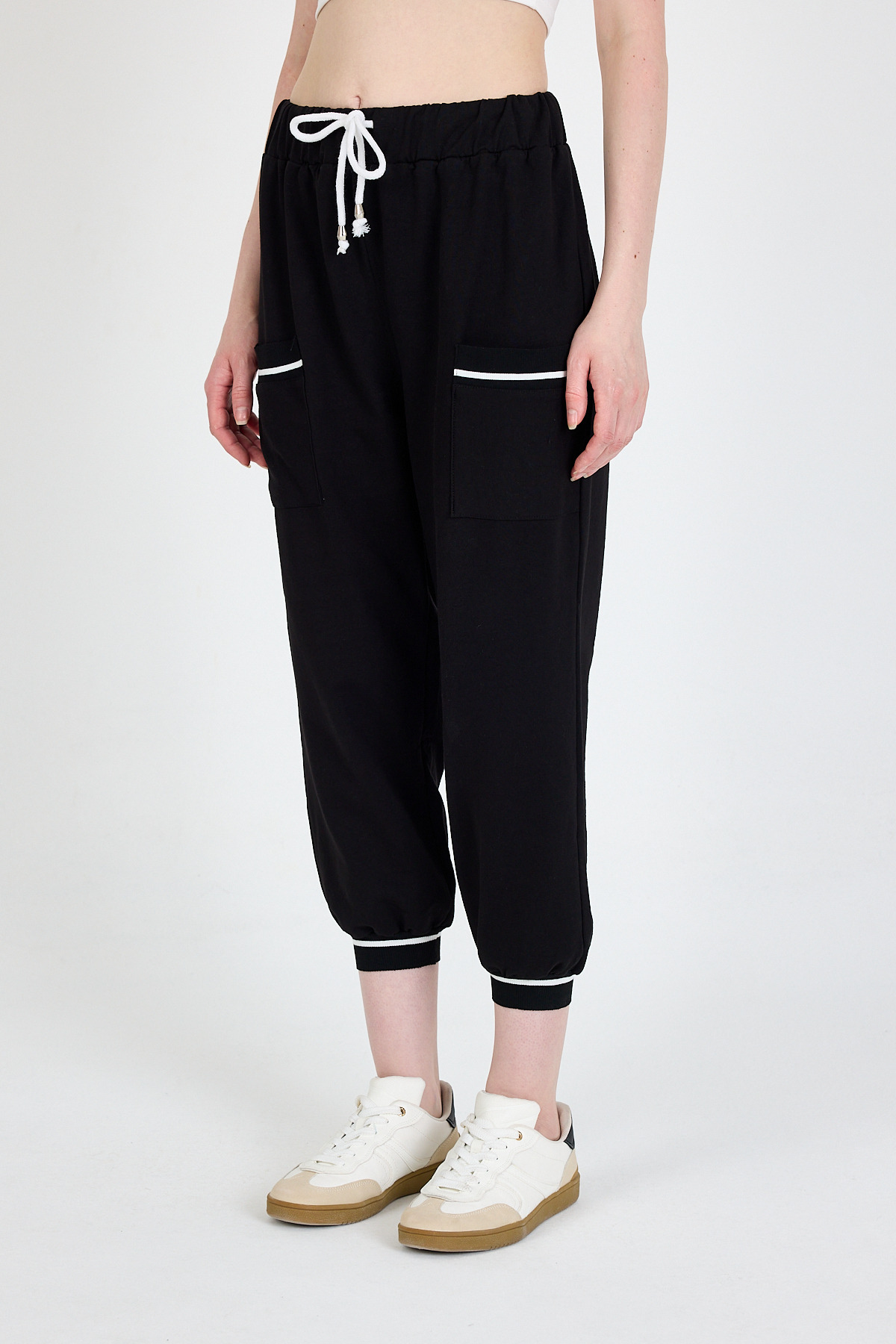 Siyah Bel Lastikli Cepli Şerit Detaylı Jogger Eşofman Altı 81524 - 2
