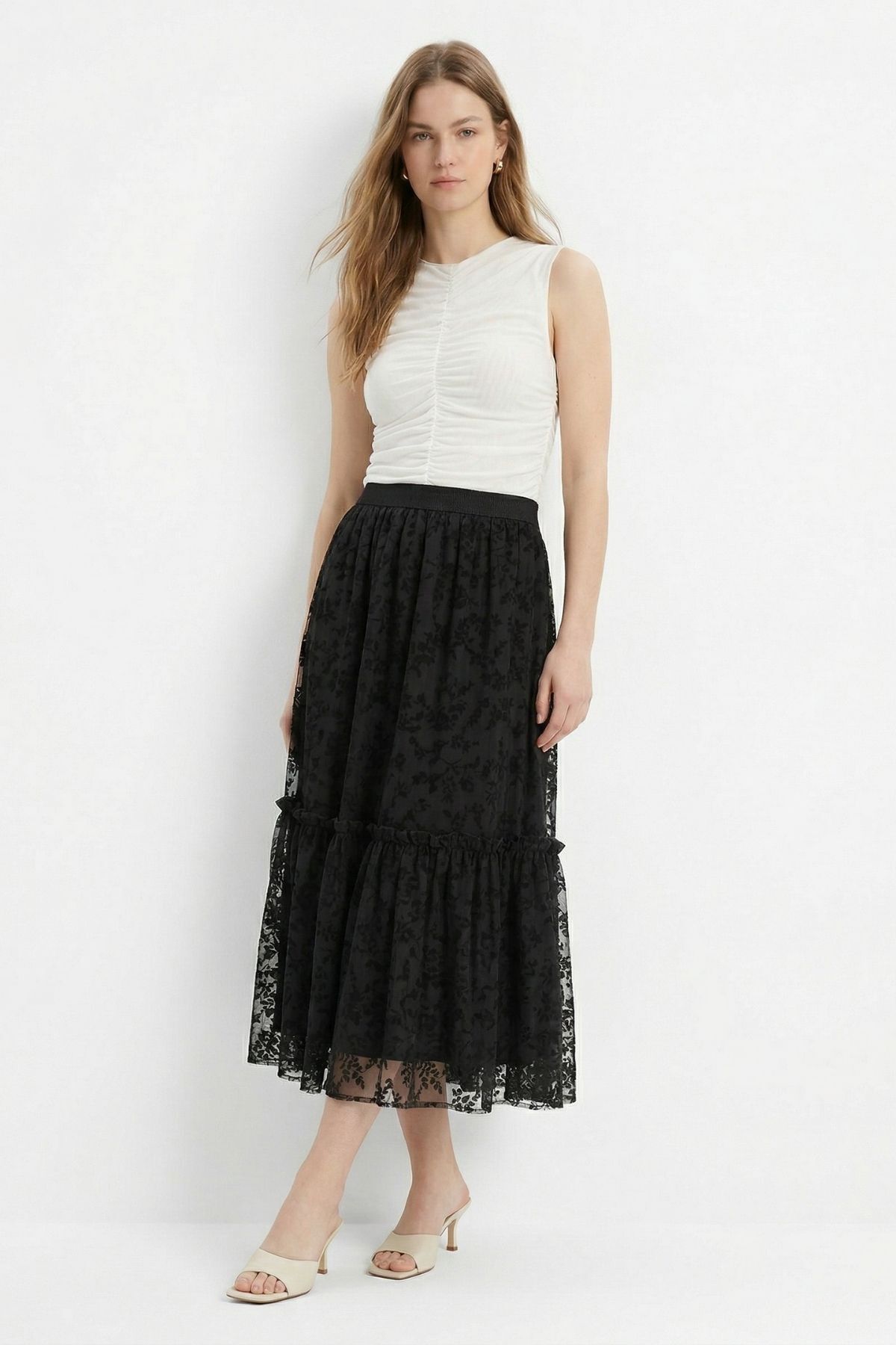 Siyah Belden Lastik Detay Flok Etek 8464 - 1