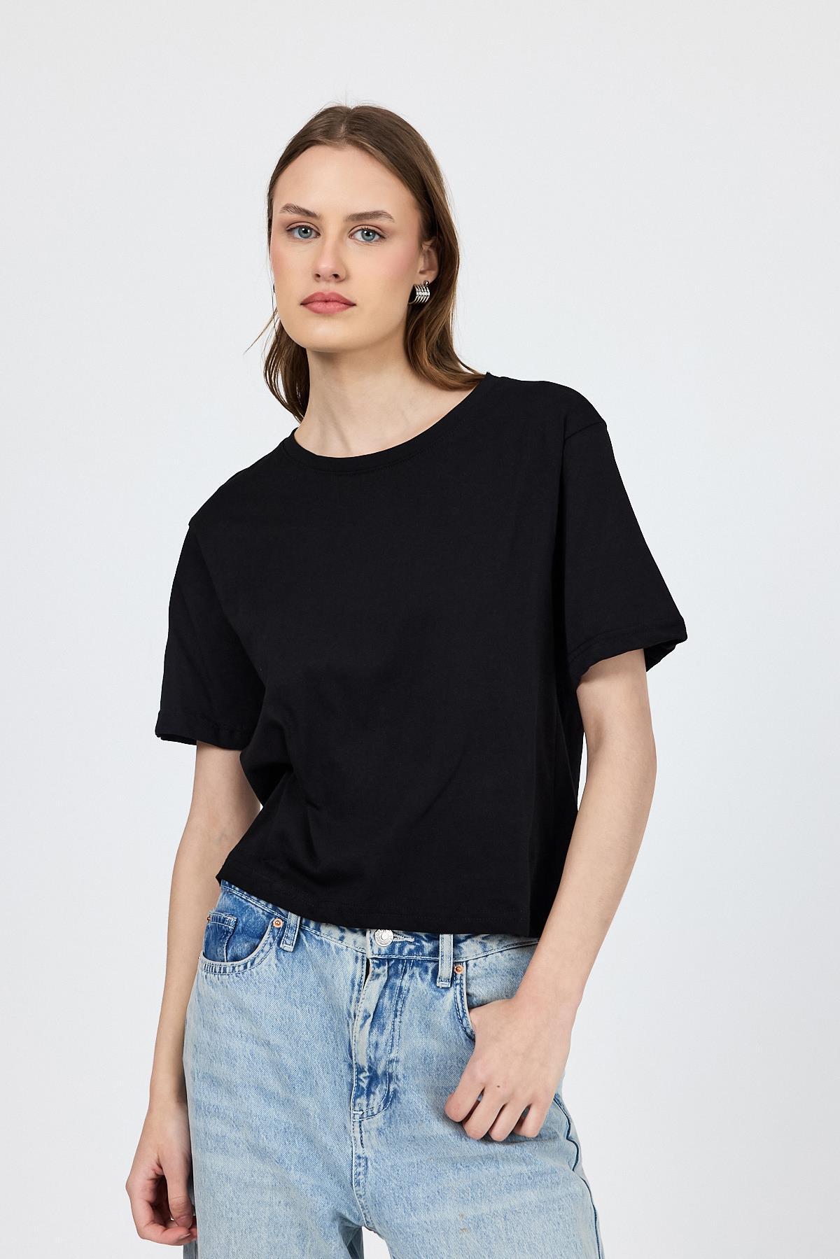 Siyah Bisiklet Yaka %100 Pamuk Relaxed Fit Tişört 2142M - 3