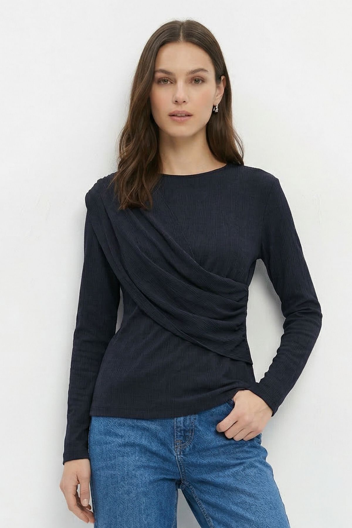 Siyah Bisiklet Yaka Drapeli Bluz 252134 - 3