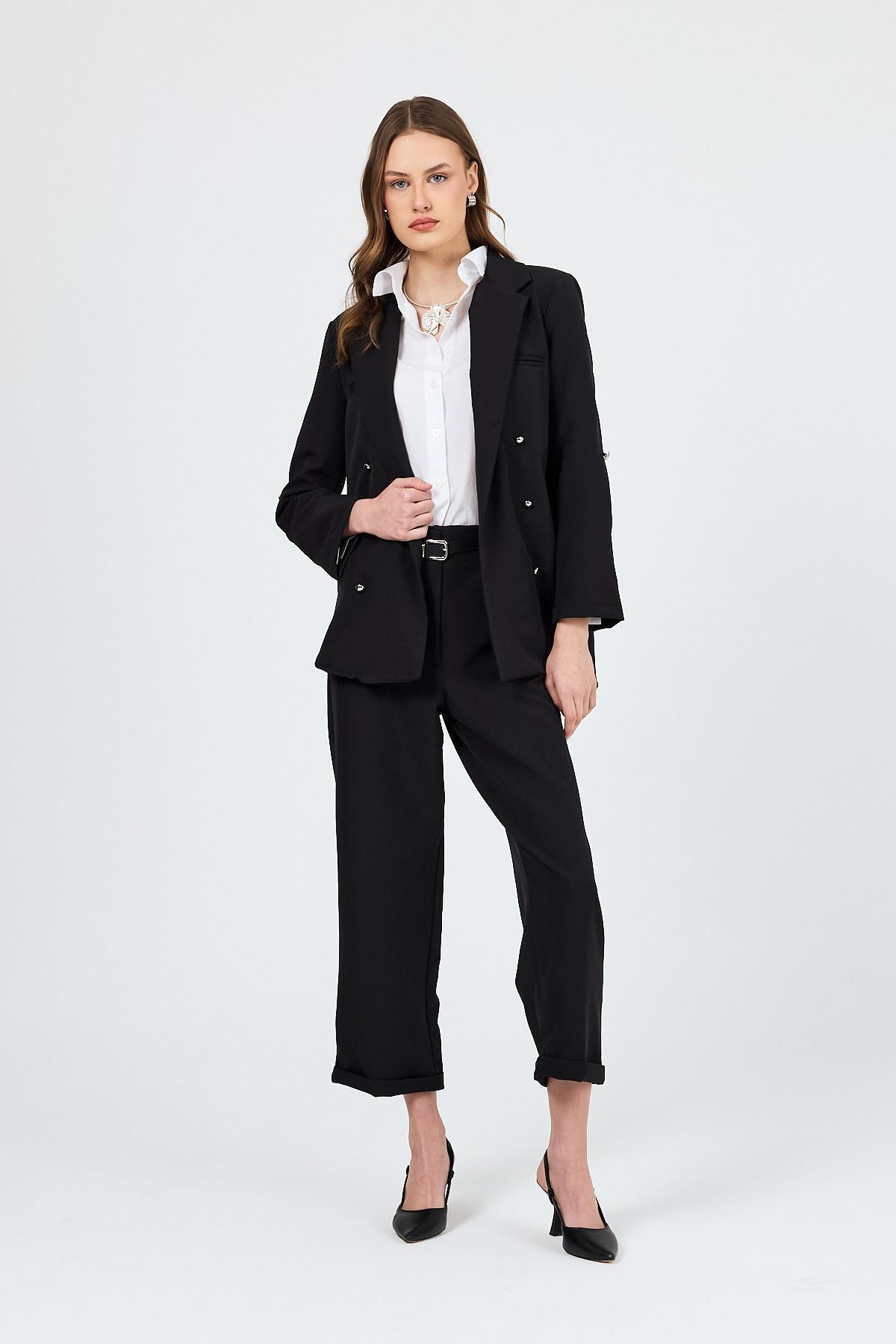 Siyah Çift Düğmeli Kemerli Takım 6670A - 1