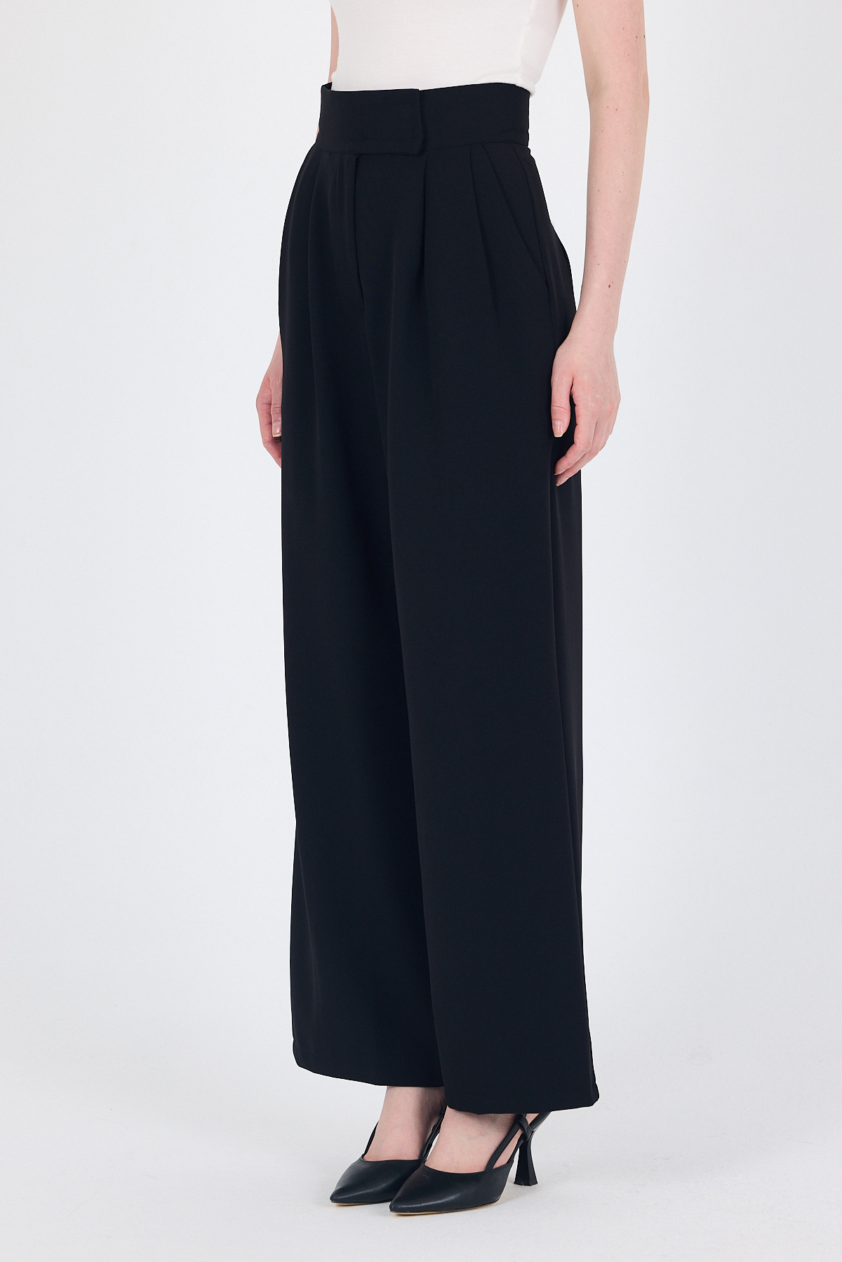 Siyah Cırt Kapama Detaylı Palazzo Pantolon 1615 - 7