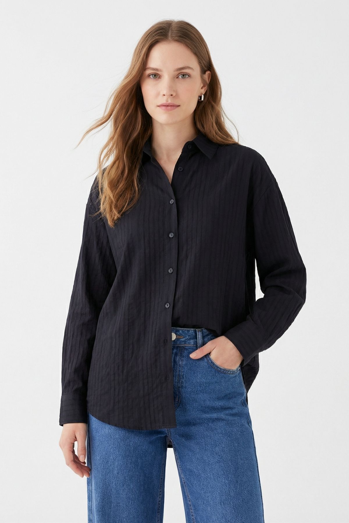 Siyah Çizgi Detay Gömlek 7517 - 1