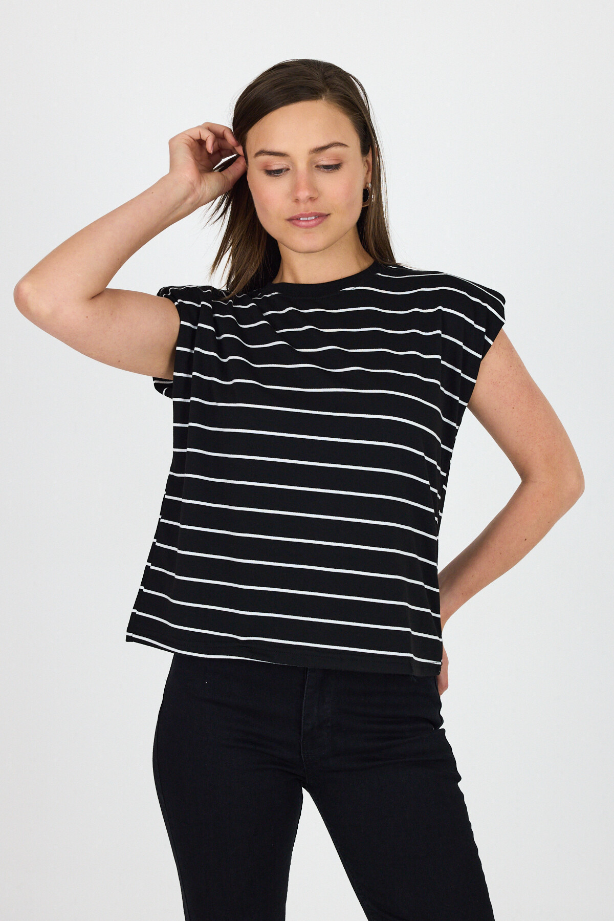 Siyah Çizgili Bisiklet Yaka Vatkalı Pamuklu Tişört 1761 - RAYS