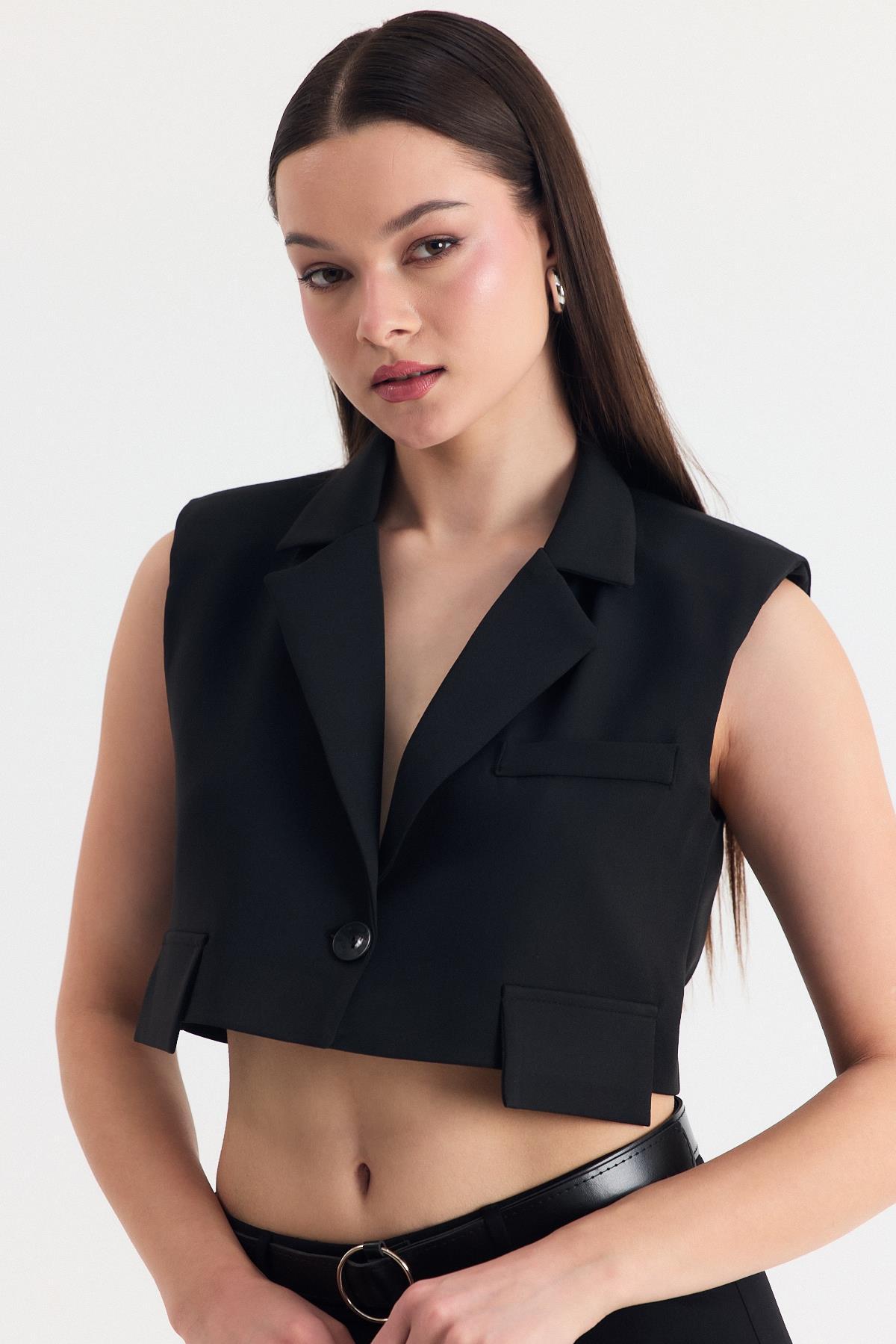 Siyah Crop Vatkalı Tek Düğme Cep Detay Yelek 6929 - RAYS