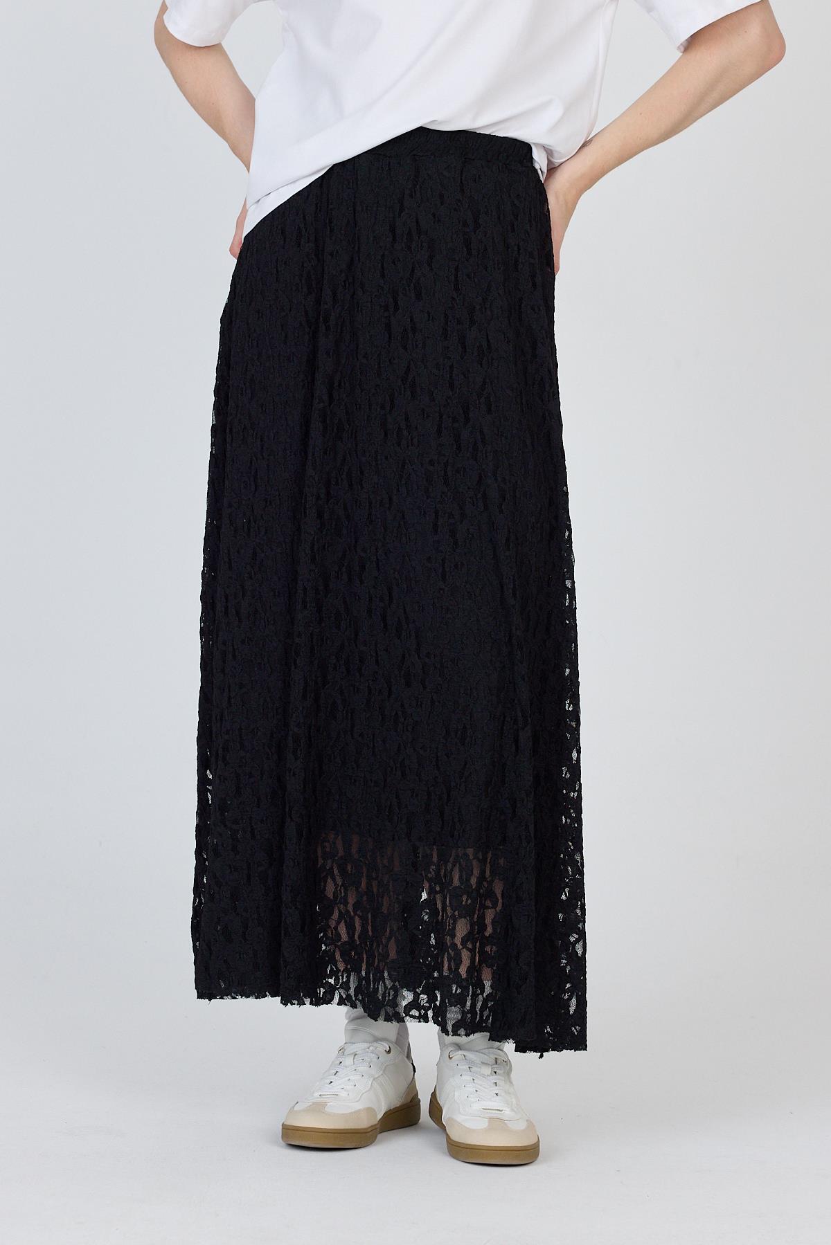 Siyah Dantel Detaylı Astarlı Etek 2582 - 4