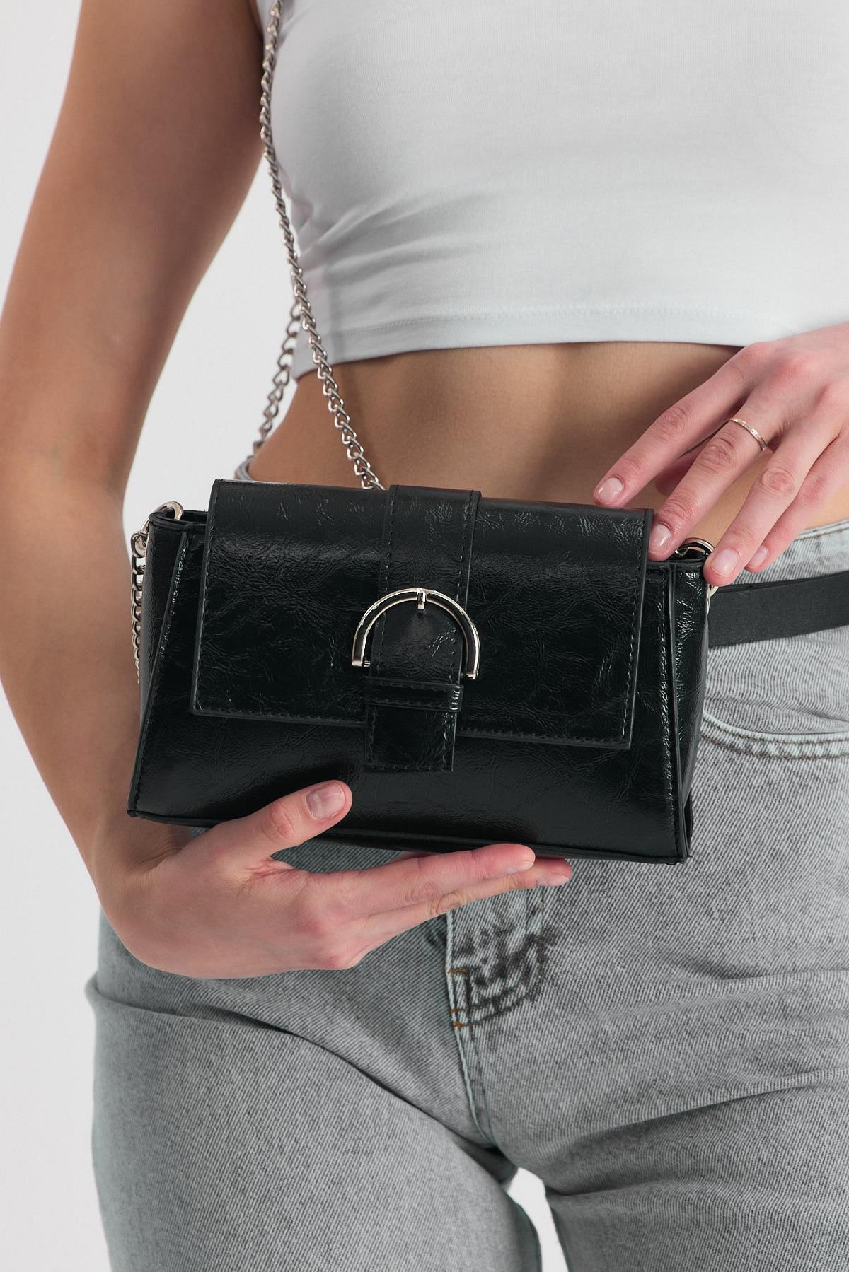 Siyah Deri Görünümlü Omuz Çantası 3023 - 6