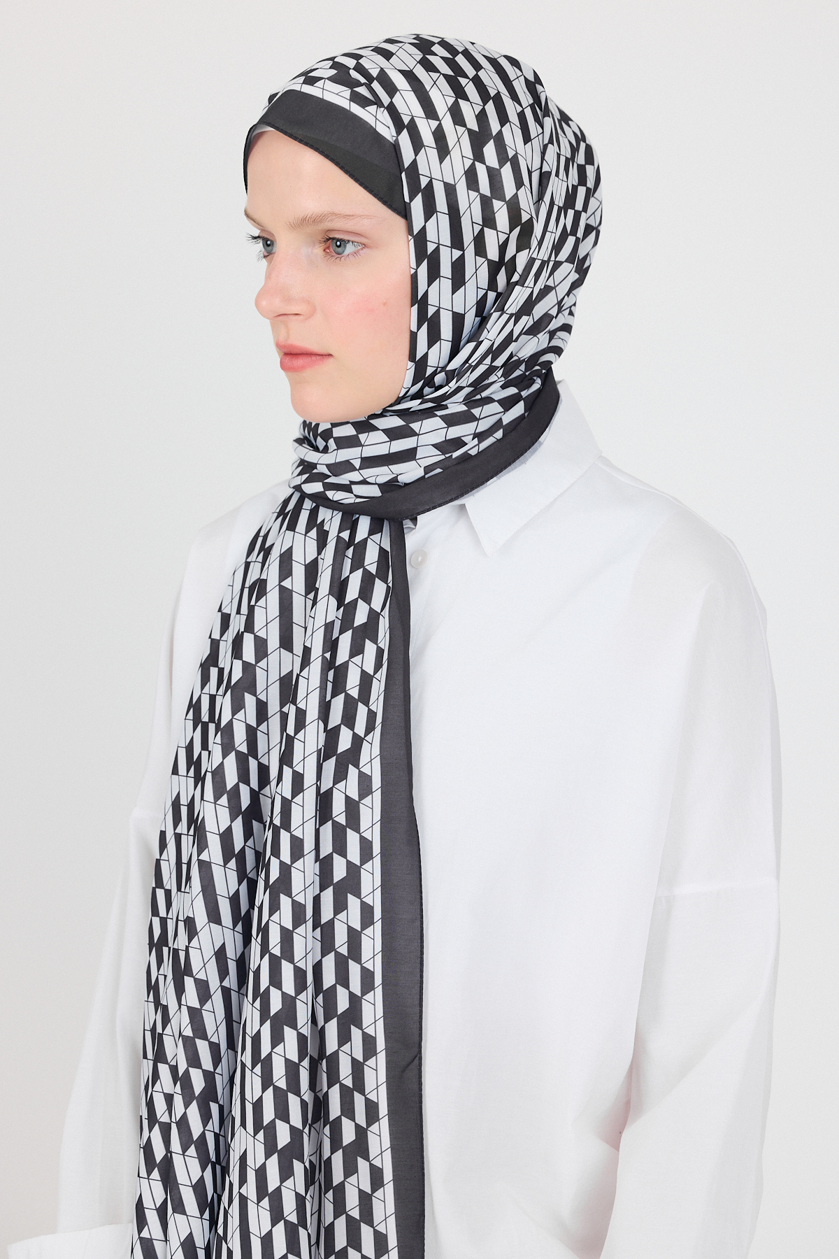 Siyah Desenli Şal 4015 - 5