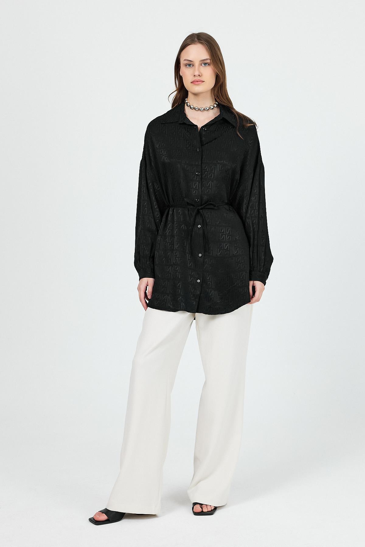 Siyah Desenli Saten Görünümlü İp Bağlama Detaylı Gömlek 4293A - 7