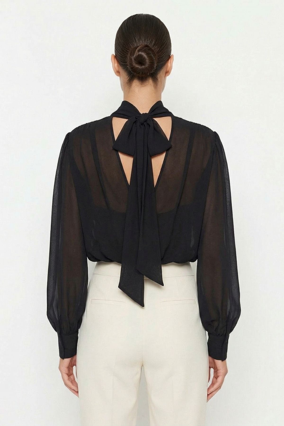 Siyah Dik Yaka Uzun Kol Bluz 252200 - RAYS