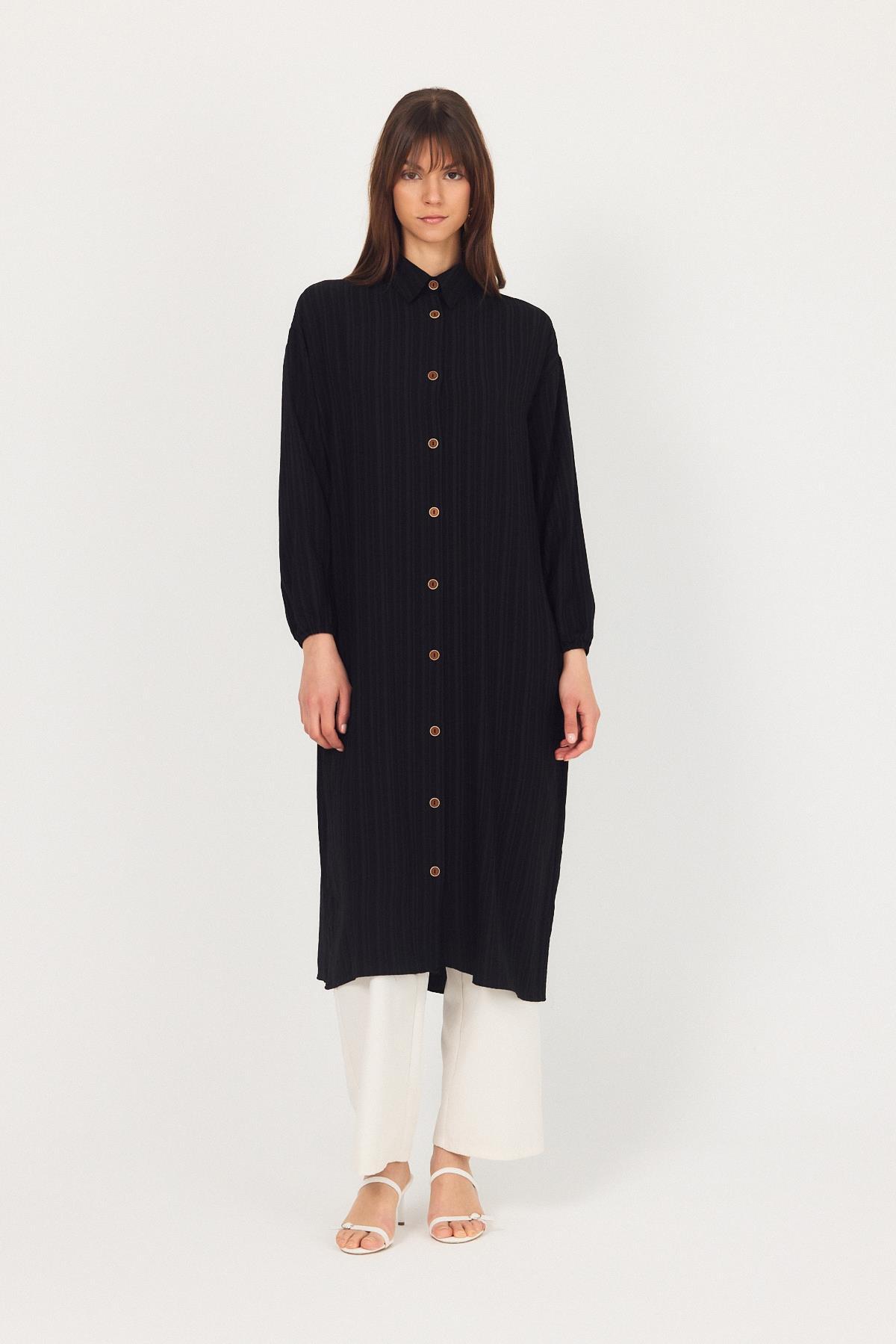 Siyah Düğmeli Kol Lastikli Uzun Tunik 4507A - RAYS