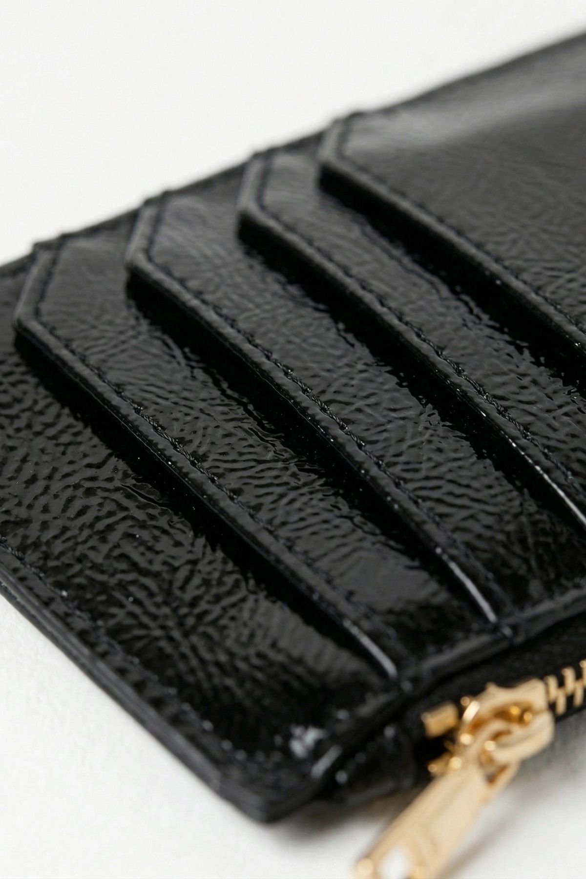 Siyah Fermuar Detaylı Parlak Kartlık 230 - 3