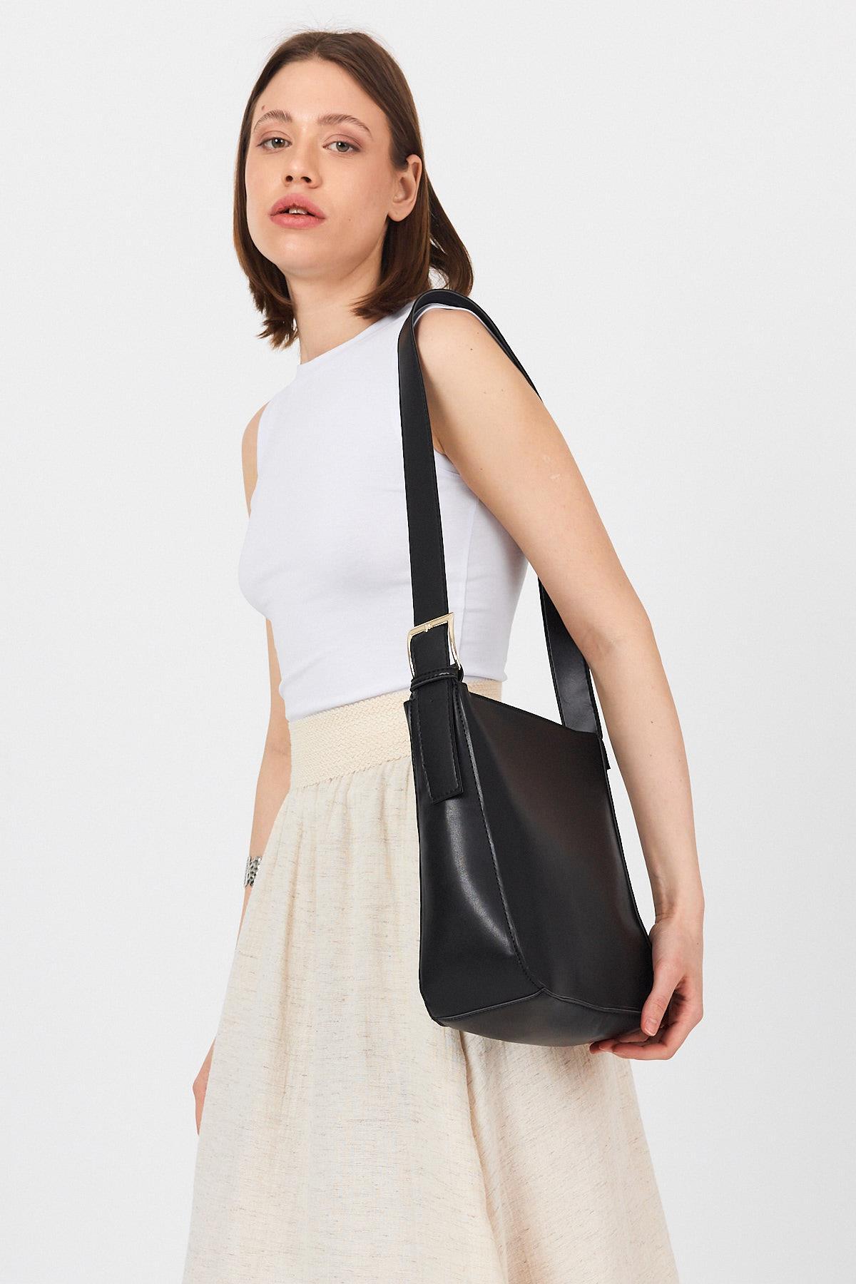 Siyah Fermuarlı Omuz Çantası 3026 - RAYS