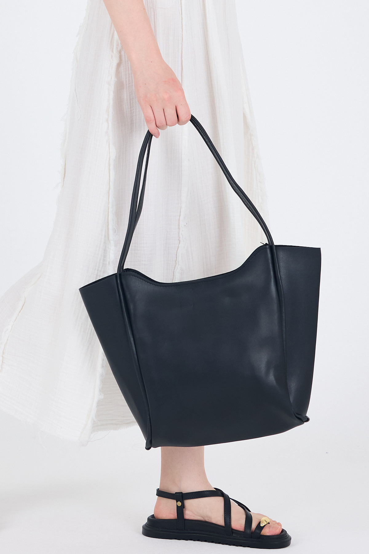 Siyah Fermuarlı Omuz Çantası 9208 - 5