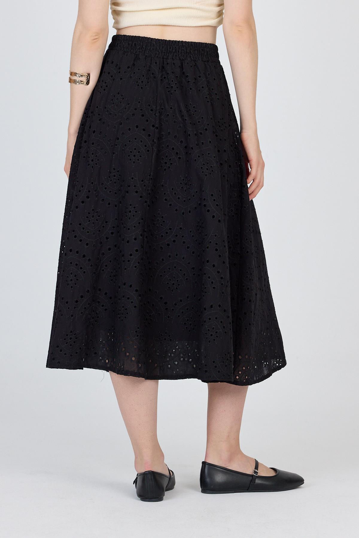 Siyah Fisto Detaylı Midi Etek 4762A - 5