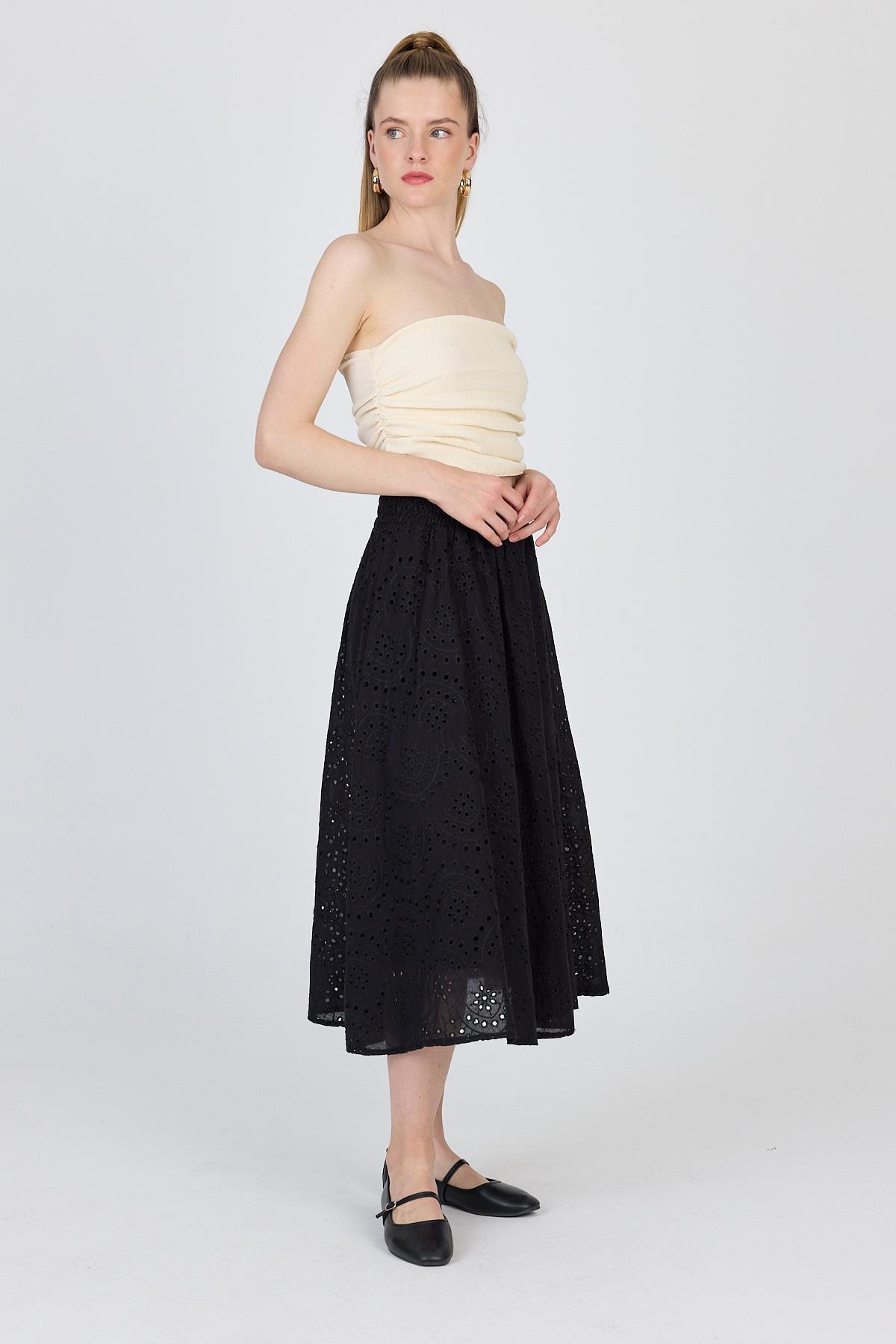 Siyah Fisto Detaylı Midi Etek 4762A - 7