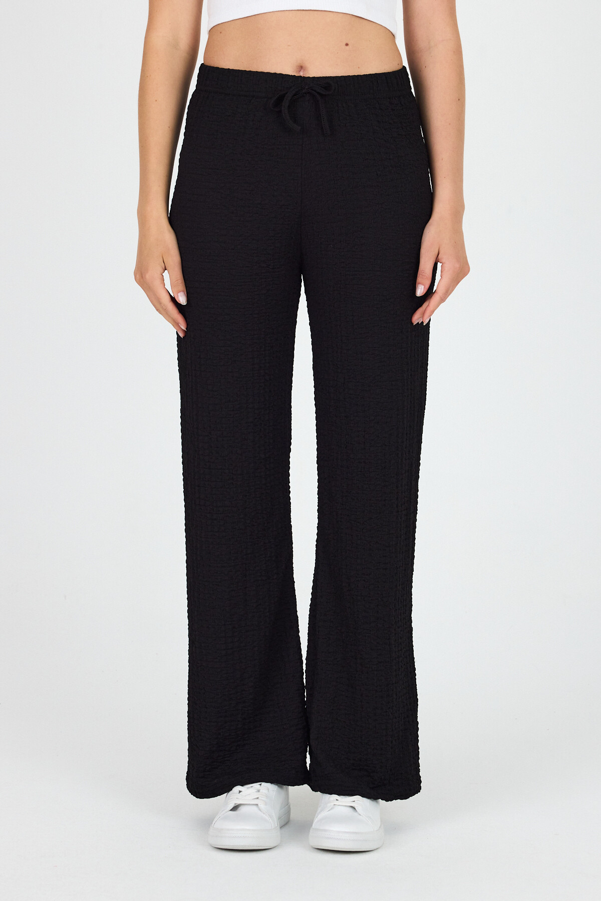 Siyah Geniş Paça Dökümlü Bürümcük Kumaş Pantolon 326 - 2