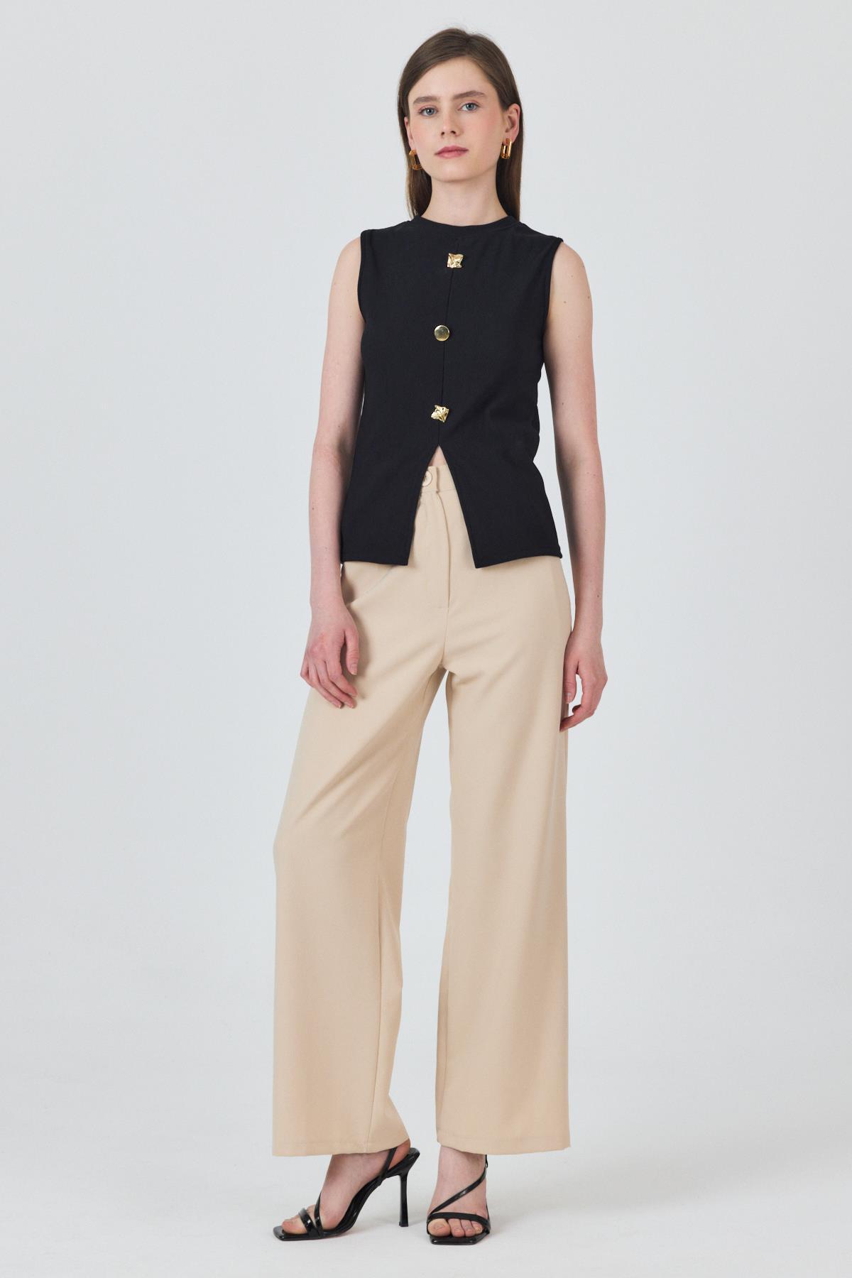 Siyah Gold Düğme Detaylı Kolsuz Bluz 2203 - 7