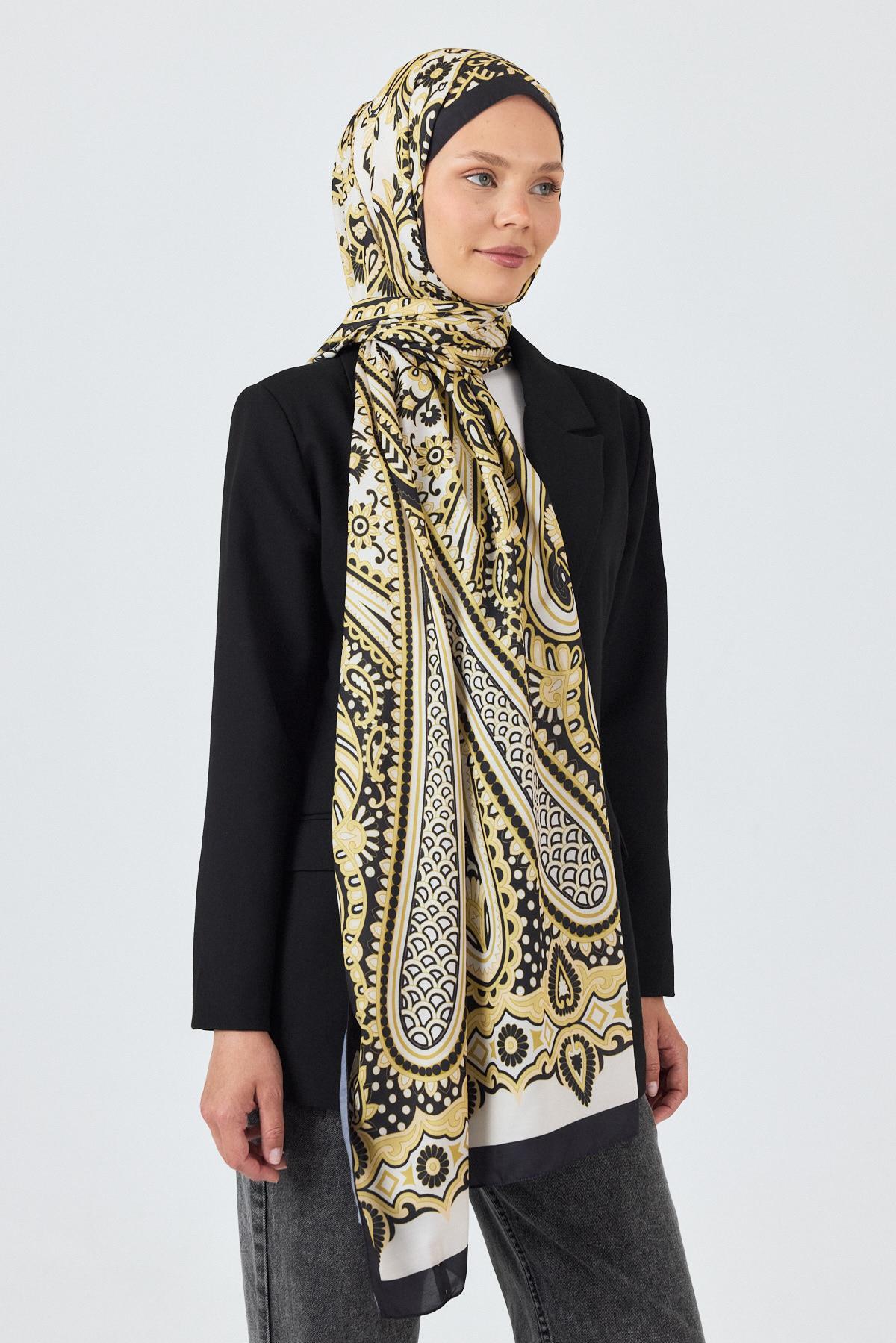 Siyah-Gold Retro Desenli Şal 5684 