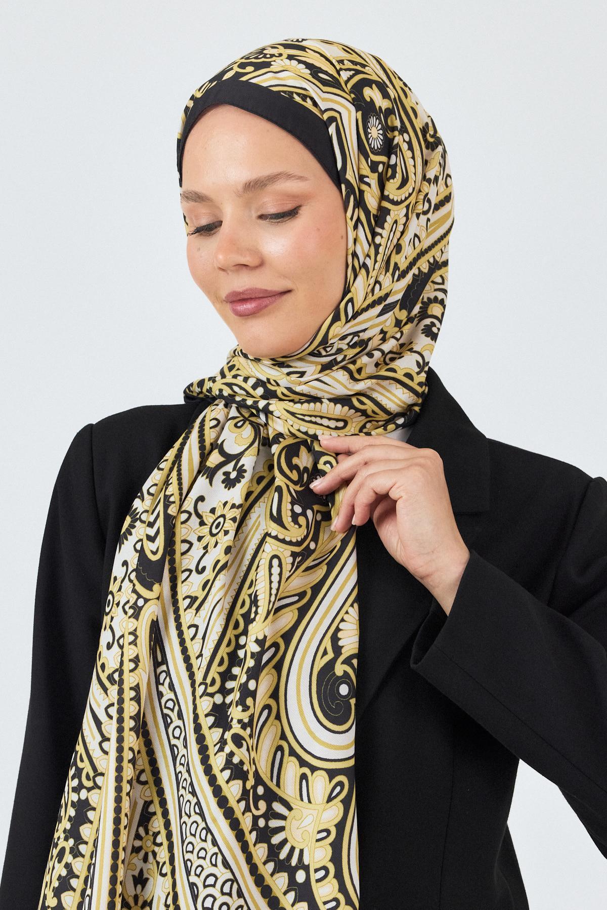 Siyah-Gold Retro Desenli Şal 5684 - 3