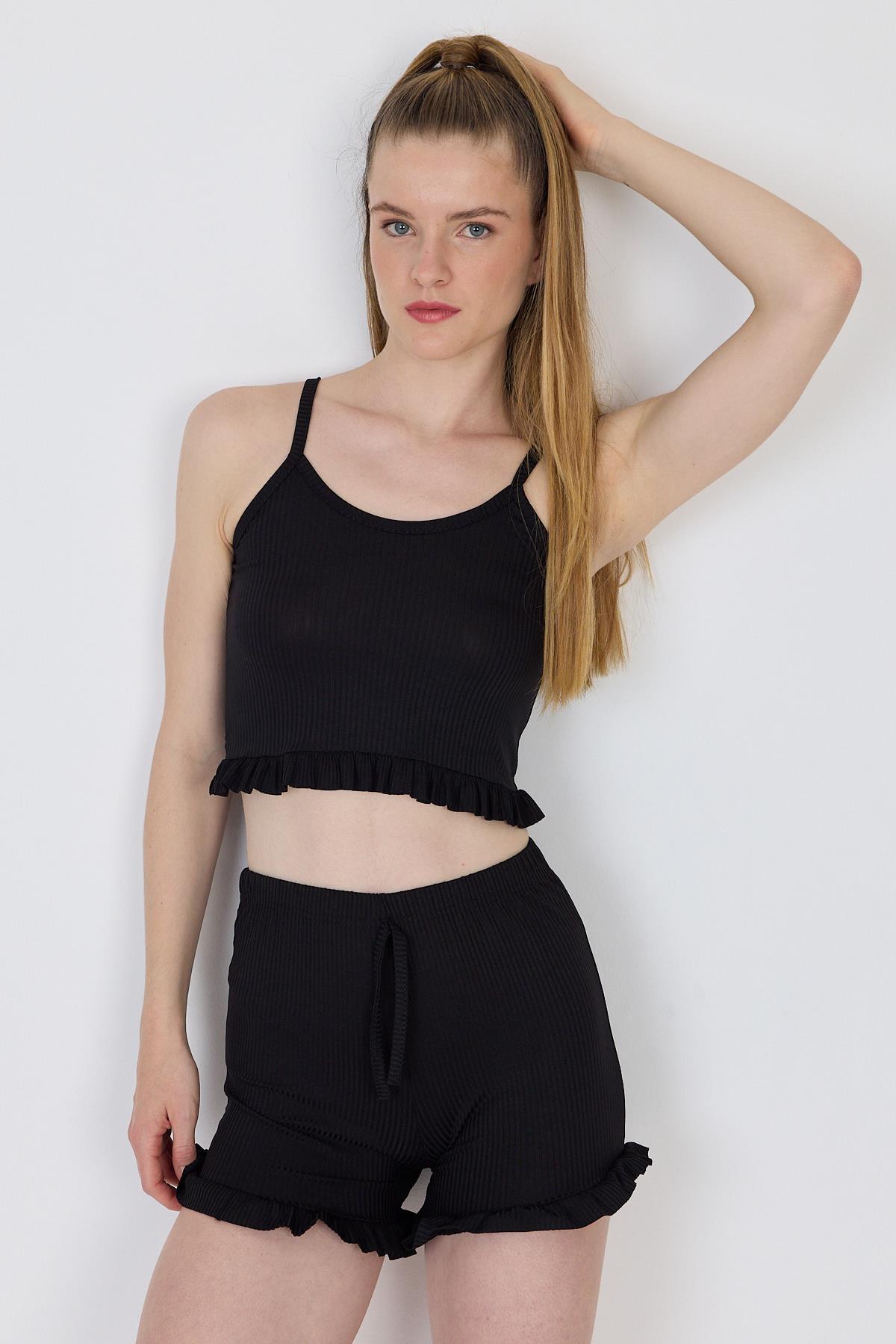 Siyah İp Askılı Fırfırlı Şortlu Takım 0703 - 2