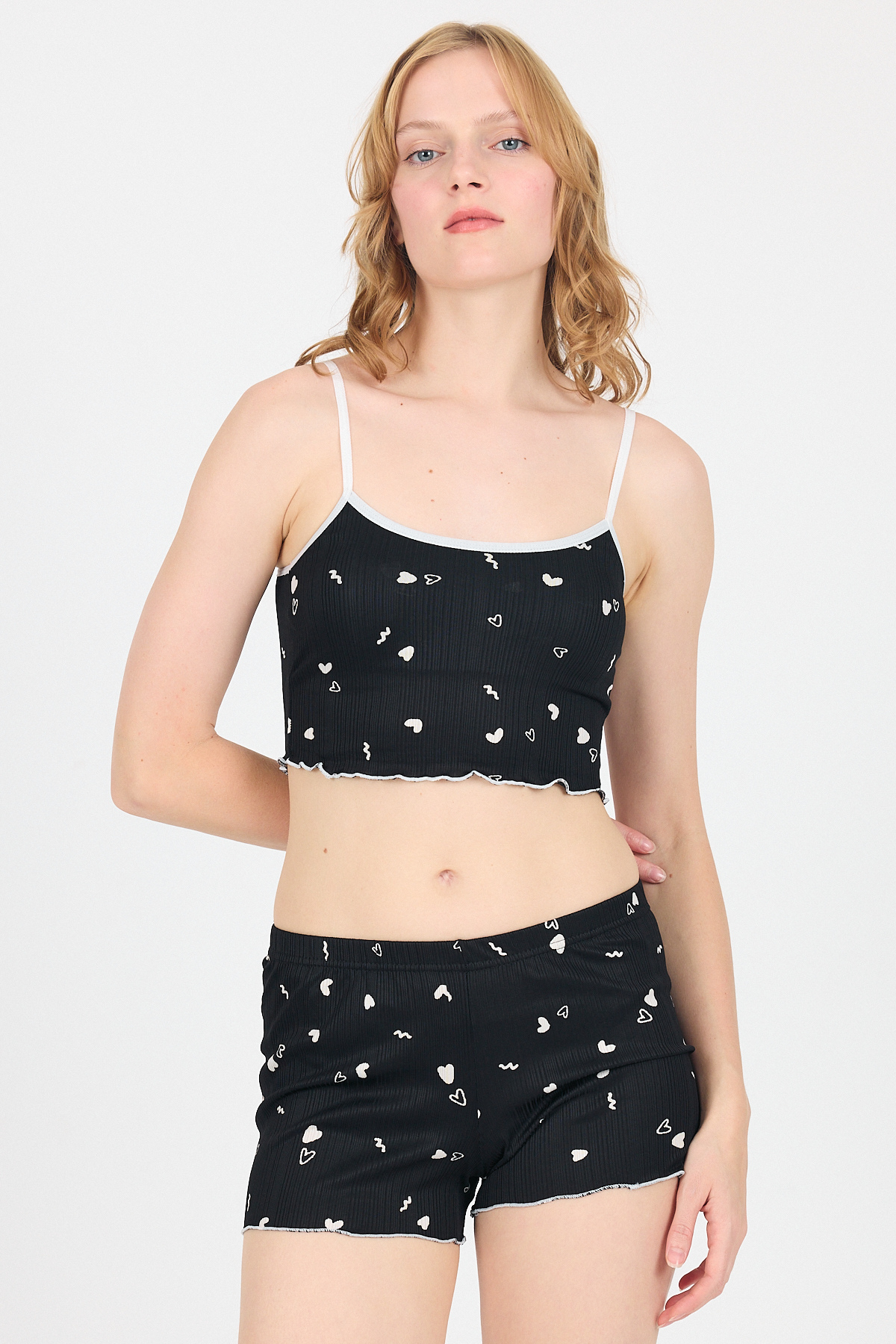 Siyah Kalp Desenli Atlet Şort Takım 3405 - RAYS