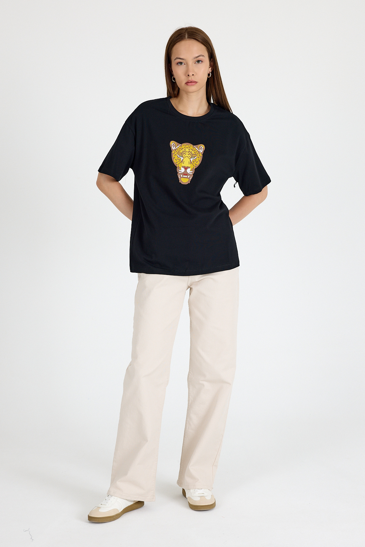 Siyah Kaplan Baskılı Oversize Tişört 6887 - 3