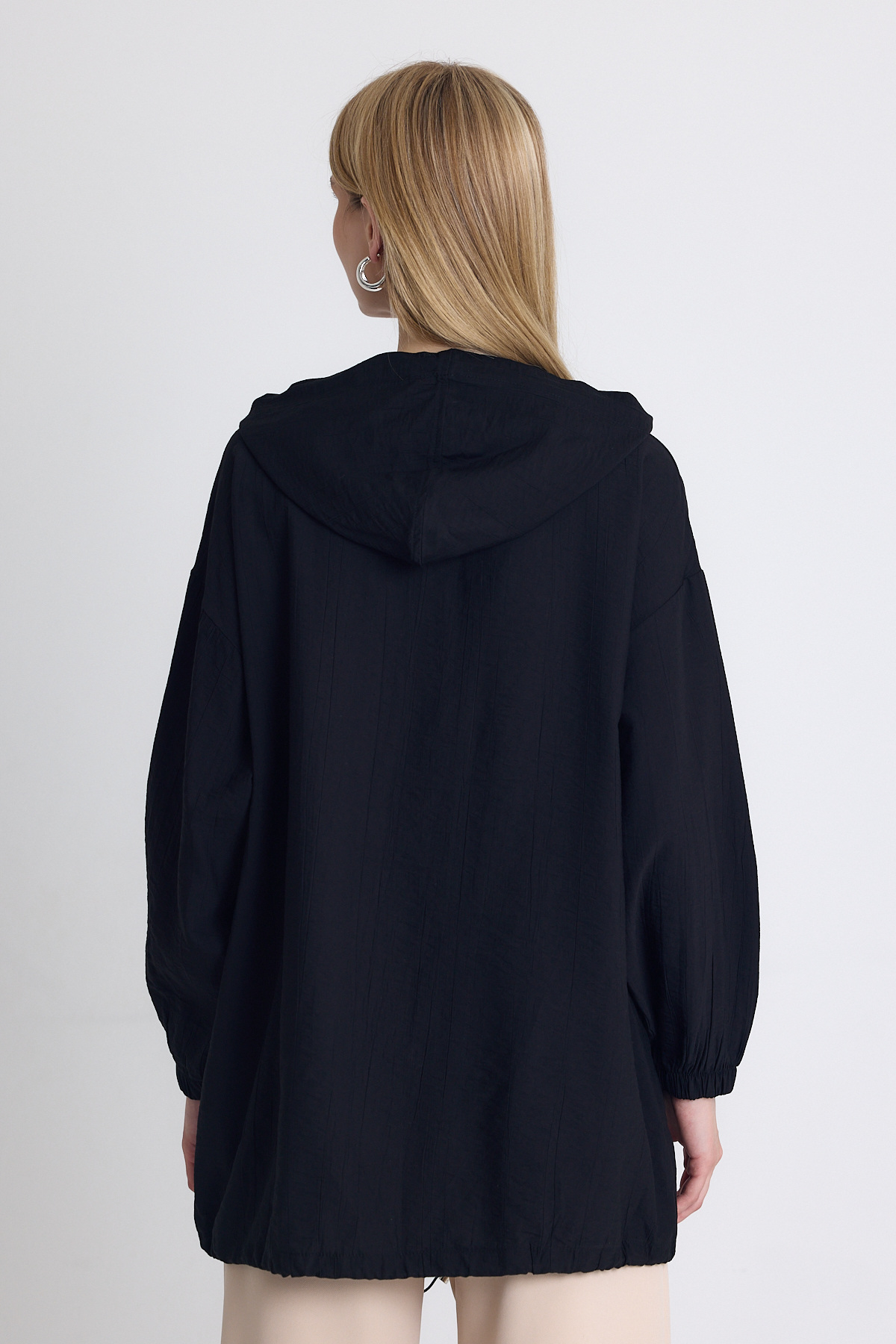 Siyah Kapüşonlu Cepli Fermuarlı Kap 4572A - 5