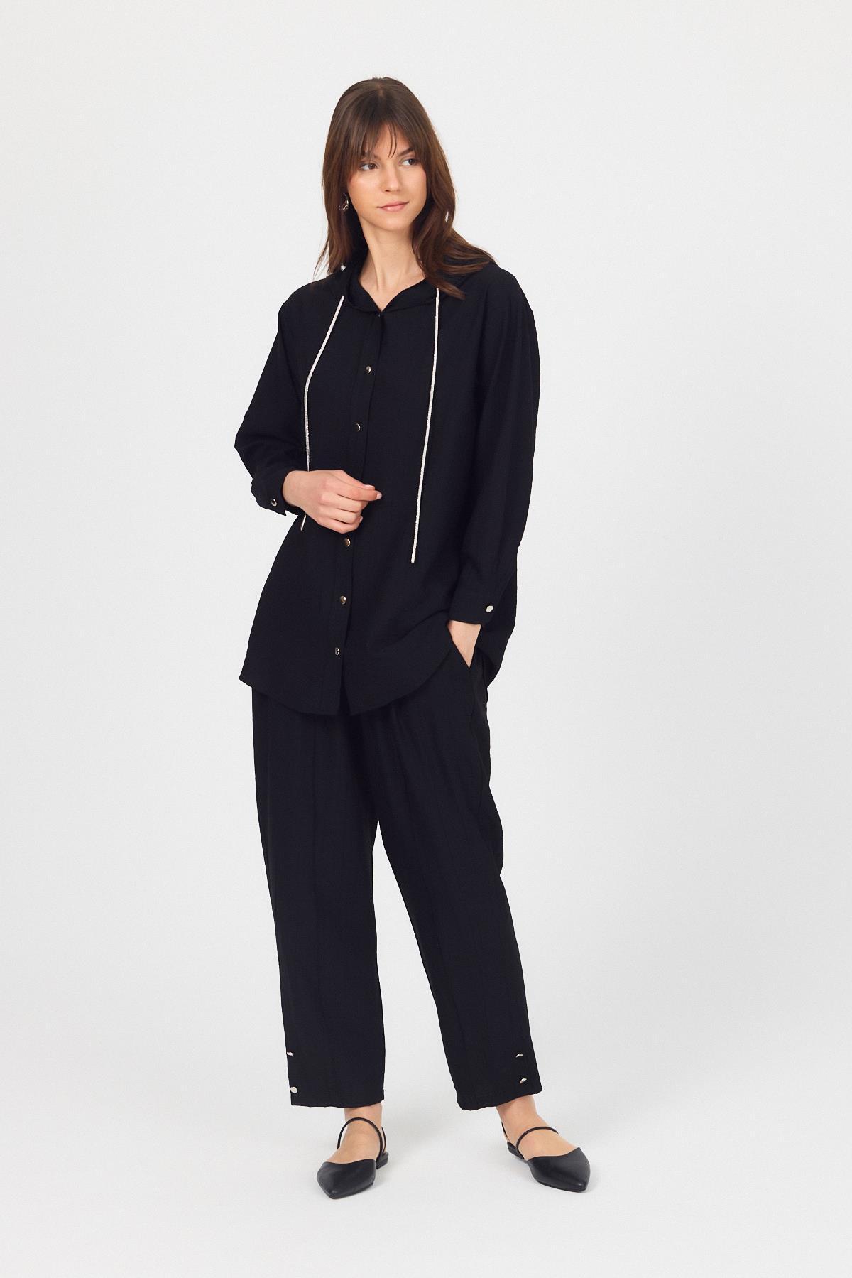 Siyah Kapüşonlu Düğmeli İkili Takım 4585A - 8