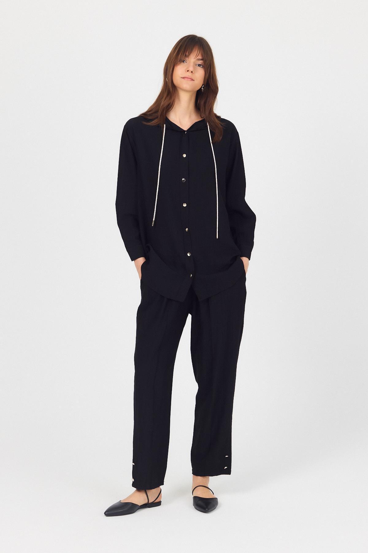 Siyah Kapüşonlu Düğmeli İkili Takım 4585A 