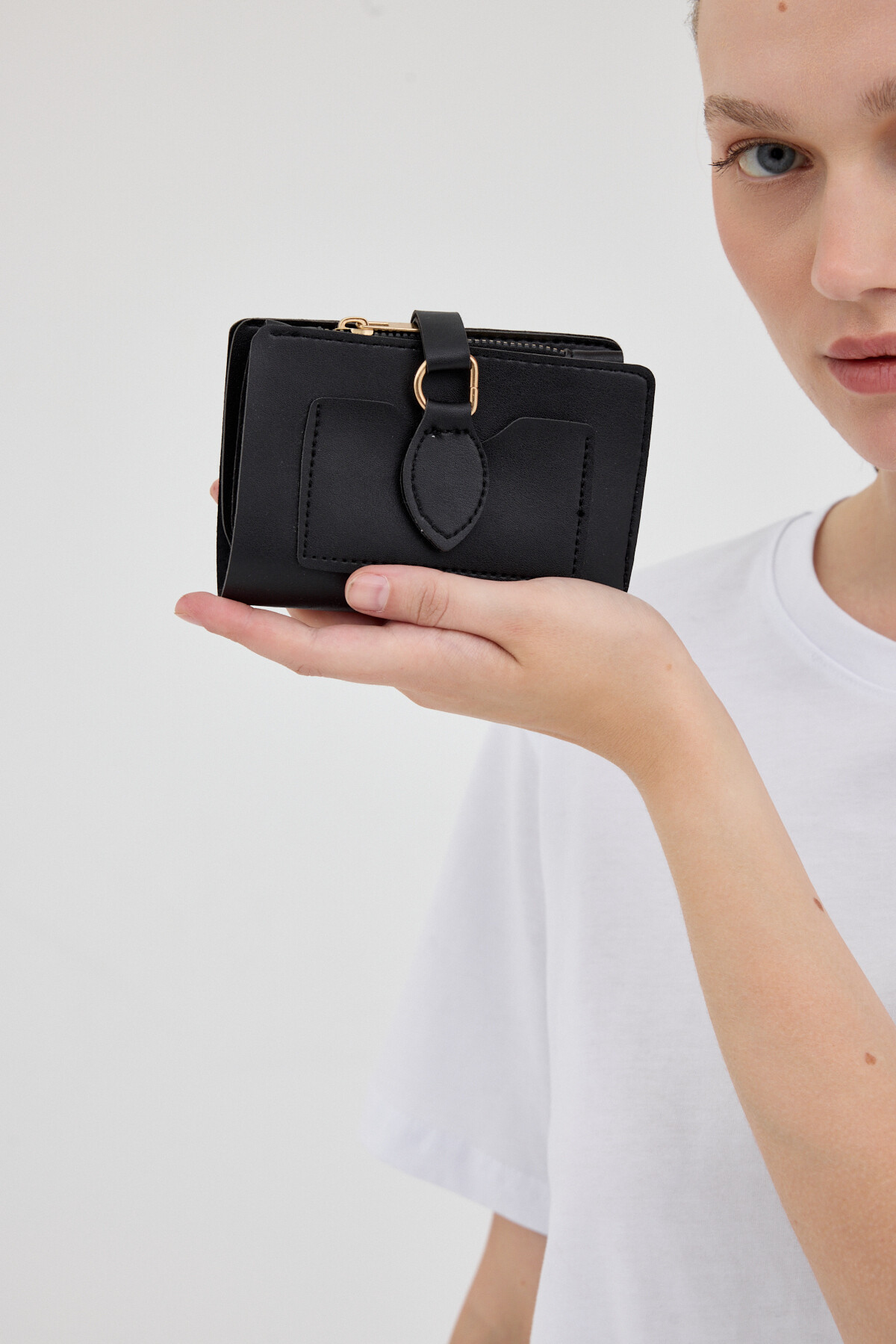 Siyah Kemer Tokalı Fermuarlı Cüzdan 9209 - 1