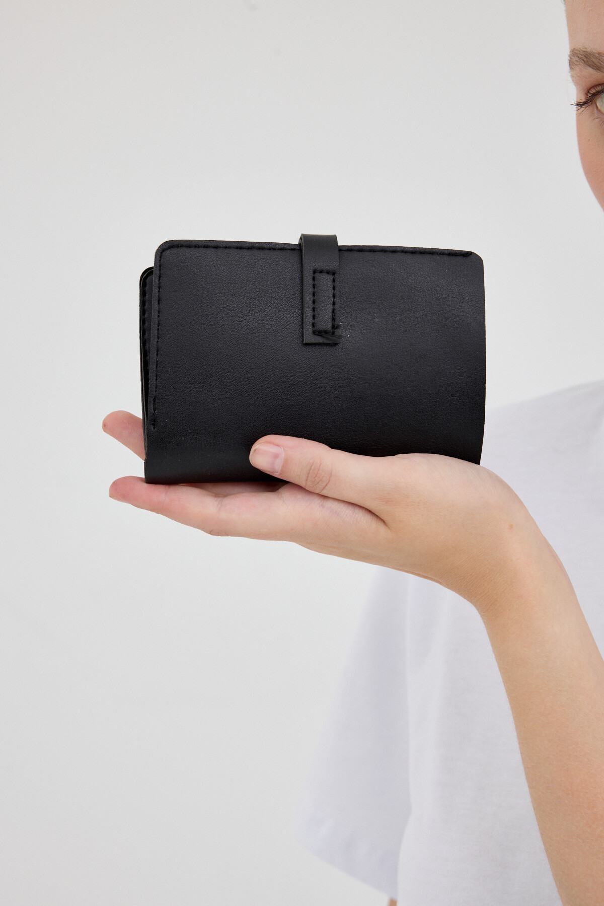 Siyah Kemer Tokalı Fermuarlı Cüzdan 9209 - 2