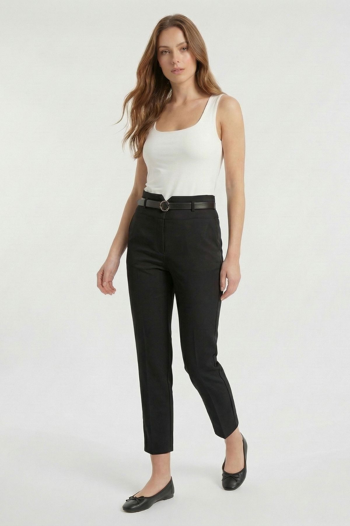 Siyah Kemerli Düz Paça Pantolon 7012A - RAYS