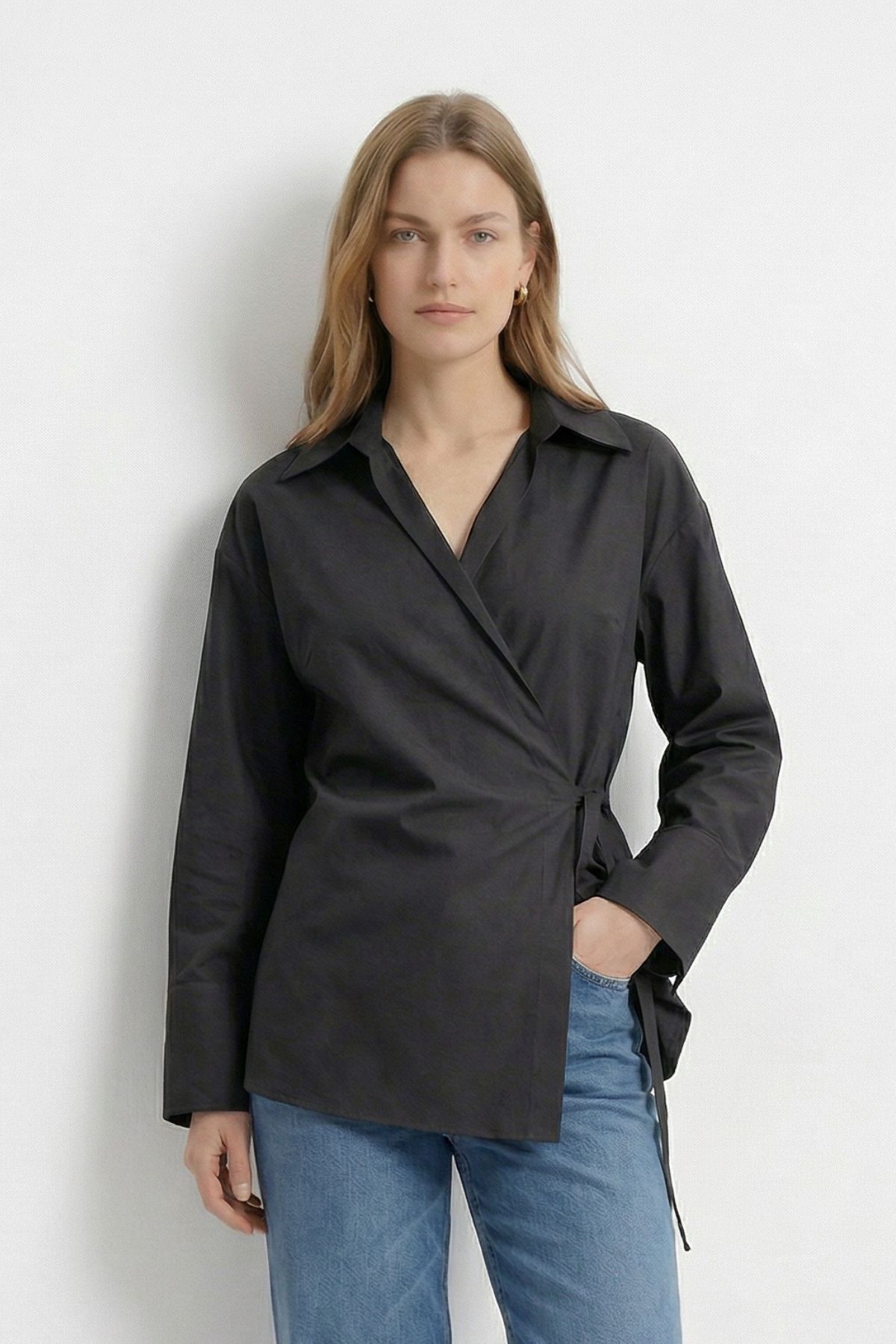 Siyah Kol Yırtmaçlı Yandan Bağlamalı Gömlek 5257 - RAYS
