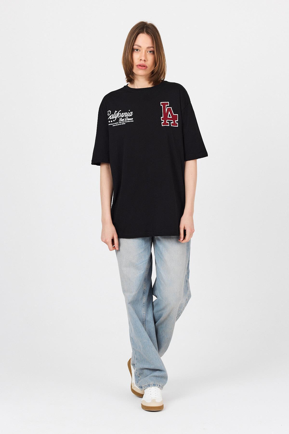 Siyah LA Baskılı California Yazılı Oversize Tişört 5197 - 6