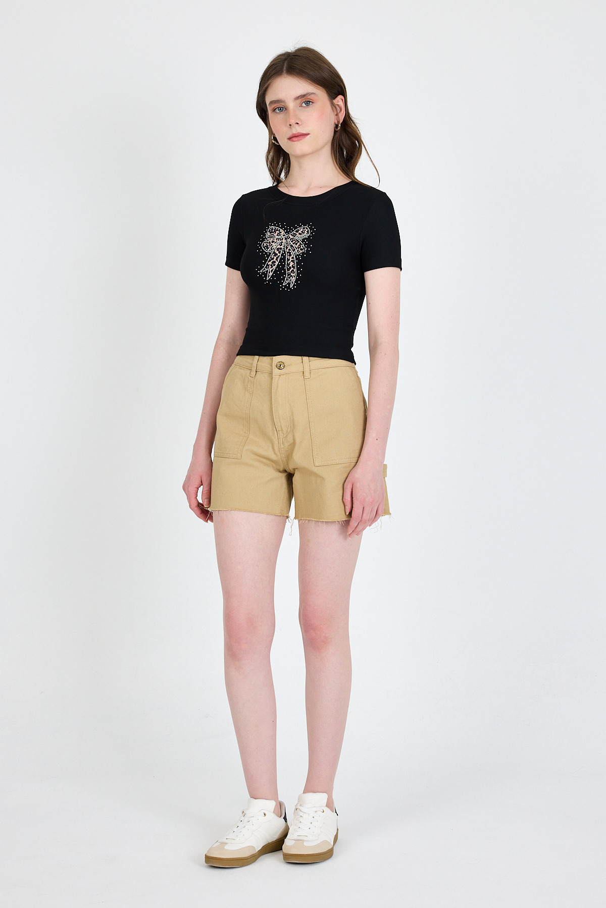 Siyah Leopar Fiyonk Baskılı Taş Detaylı Slim Fit Crop Tişört 0549-1 - RAYS
