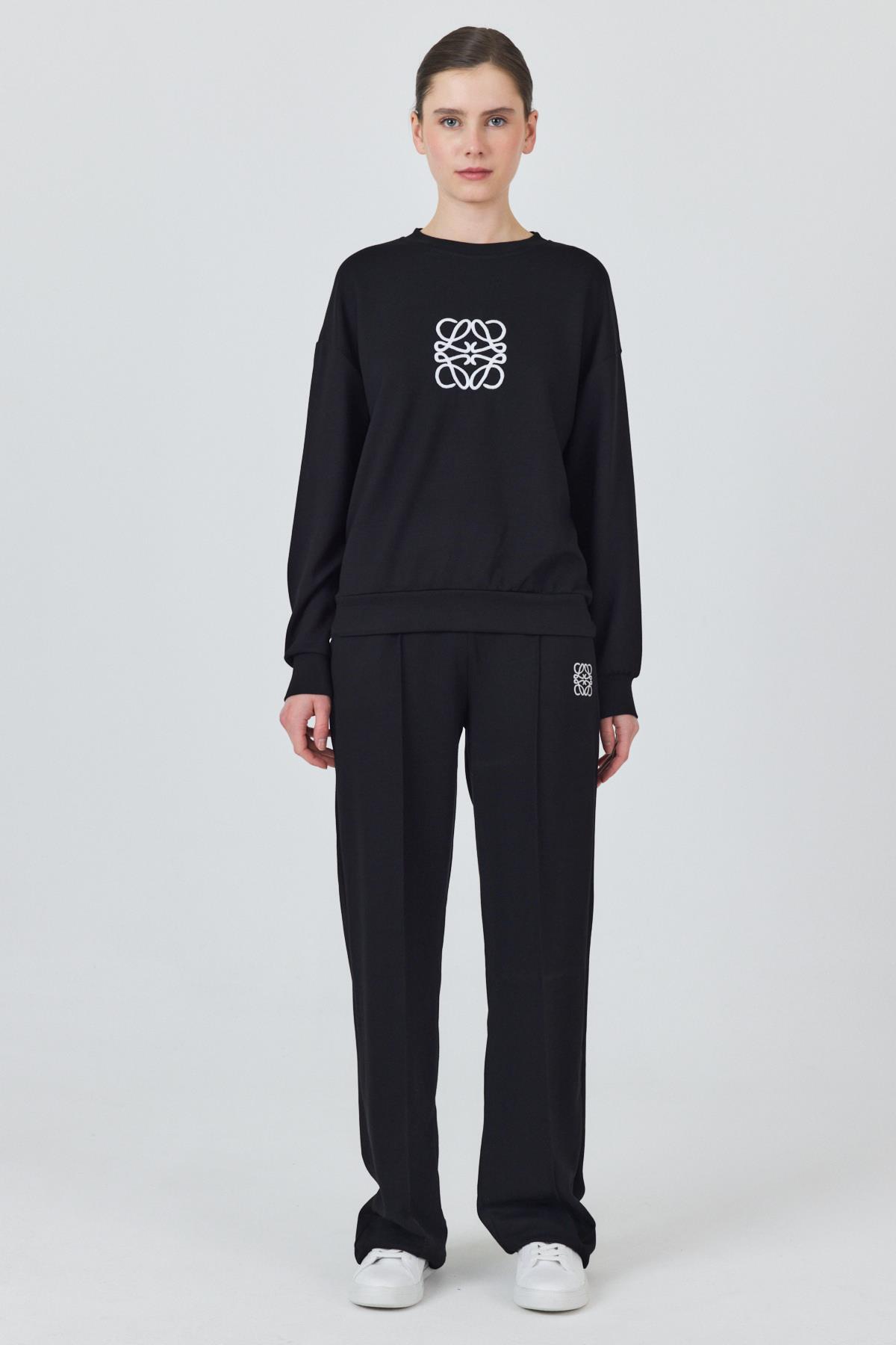 Siyah Nakış Detaylı Pantolon Takım 4013 - 2