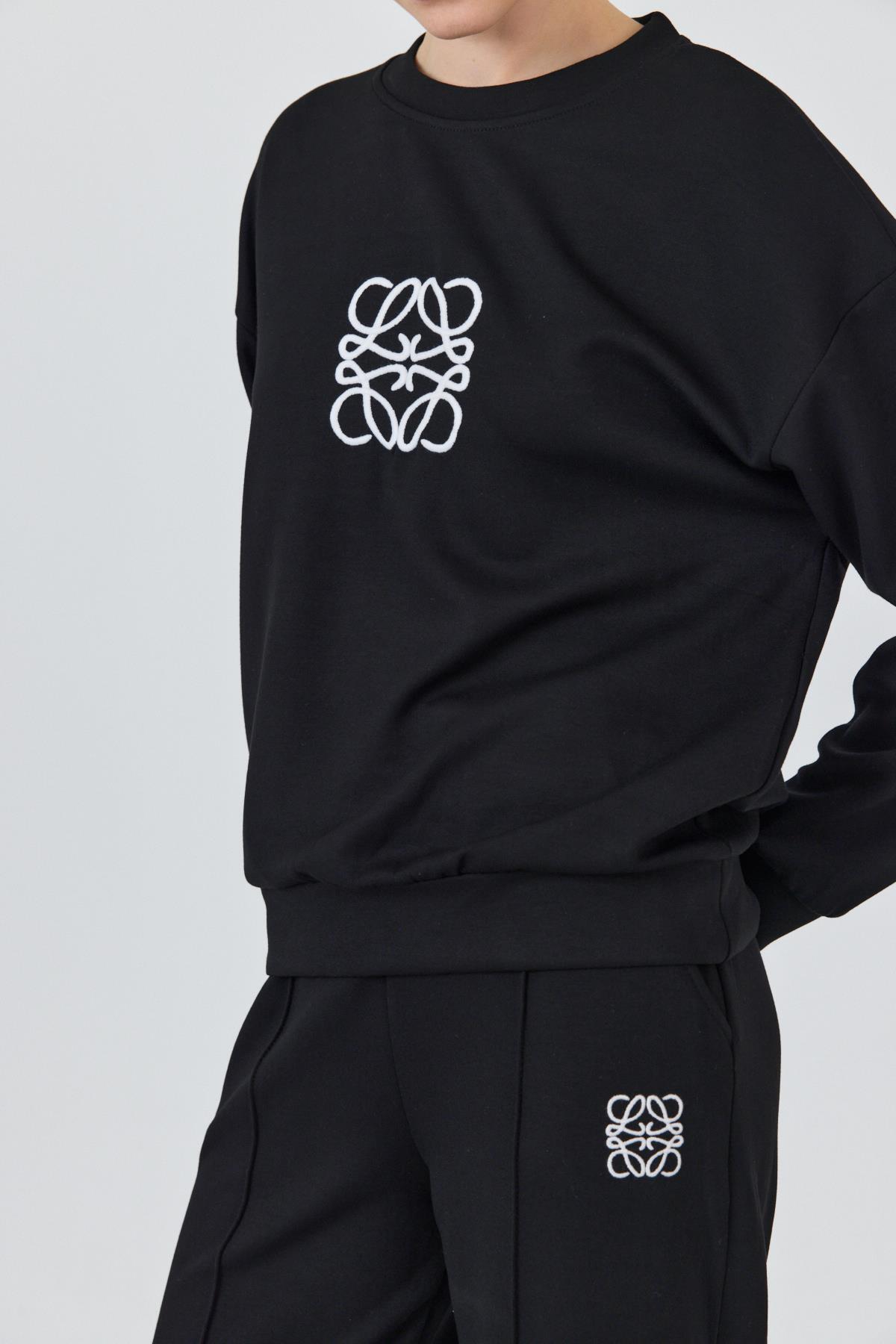 Siyah Nakış Detaylı Pantolon Takım 4013 - 3