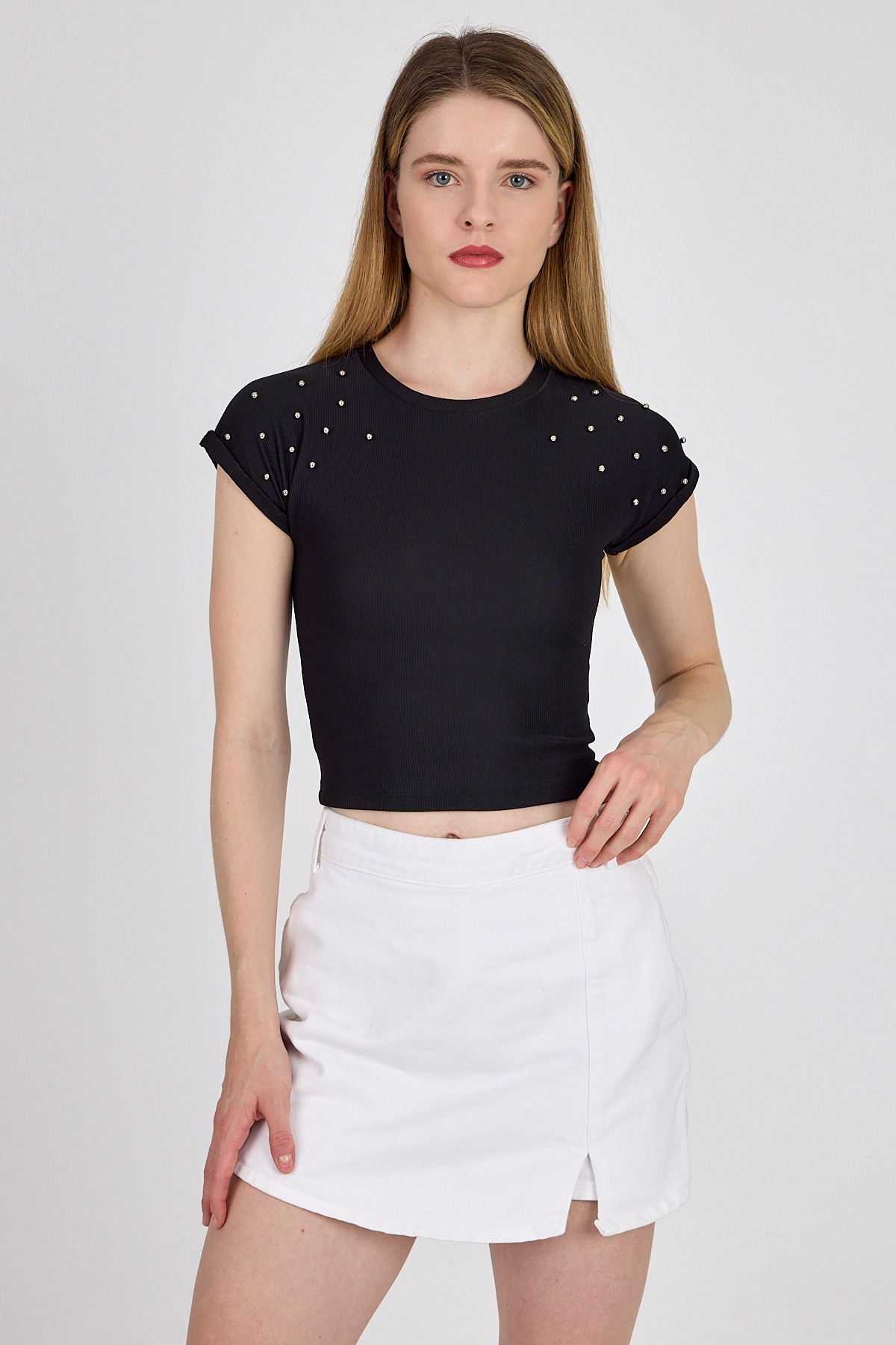 Siyah Omuz Boncuk Detaylı Slim Fit Crop Tişört 9208M - 7