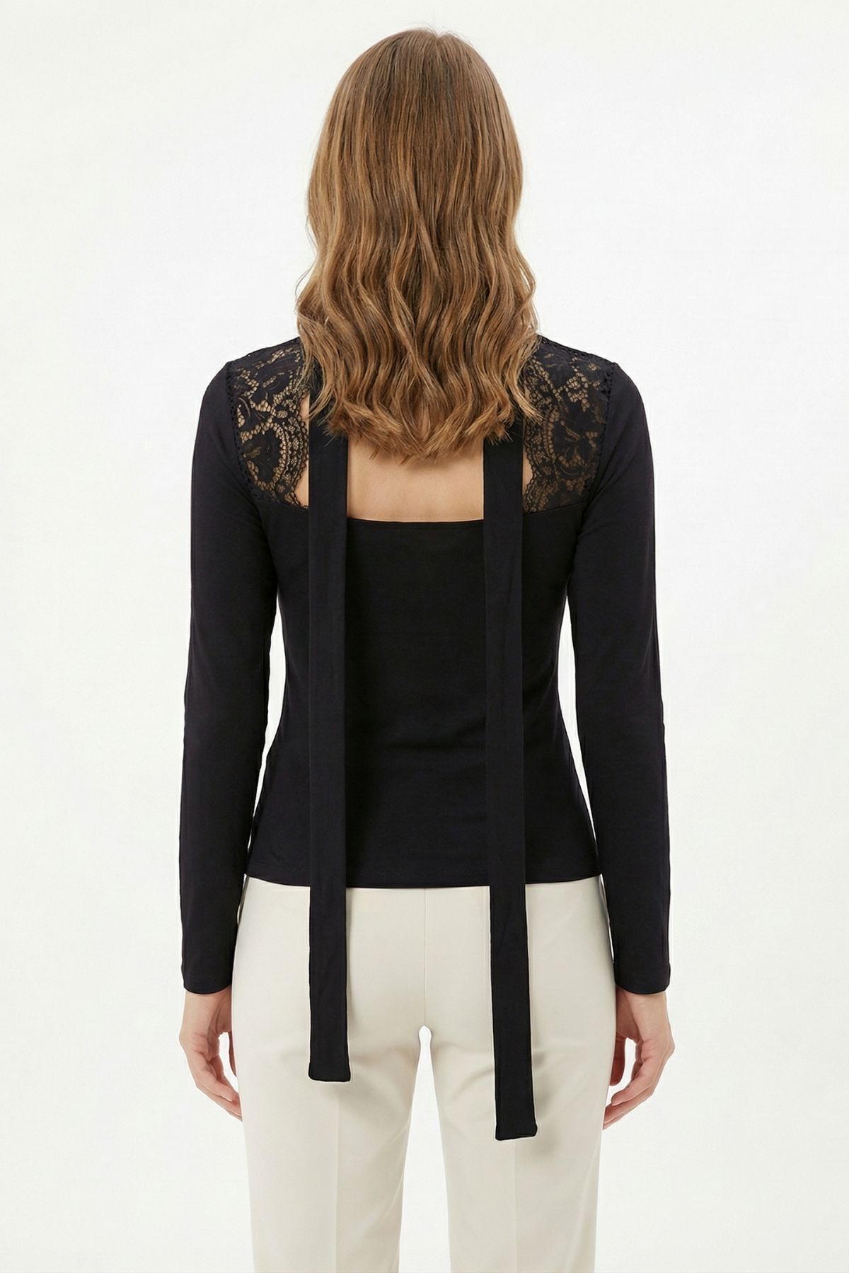 Siyah Omuz Dantel Uzun Kol Bluz 14371 - RAYS