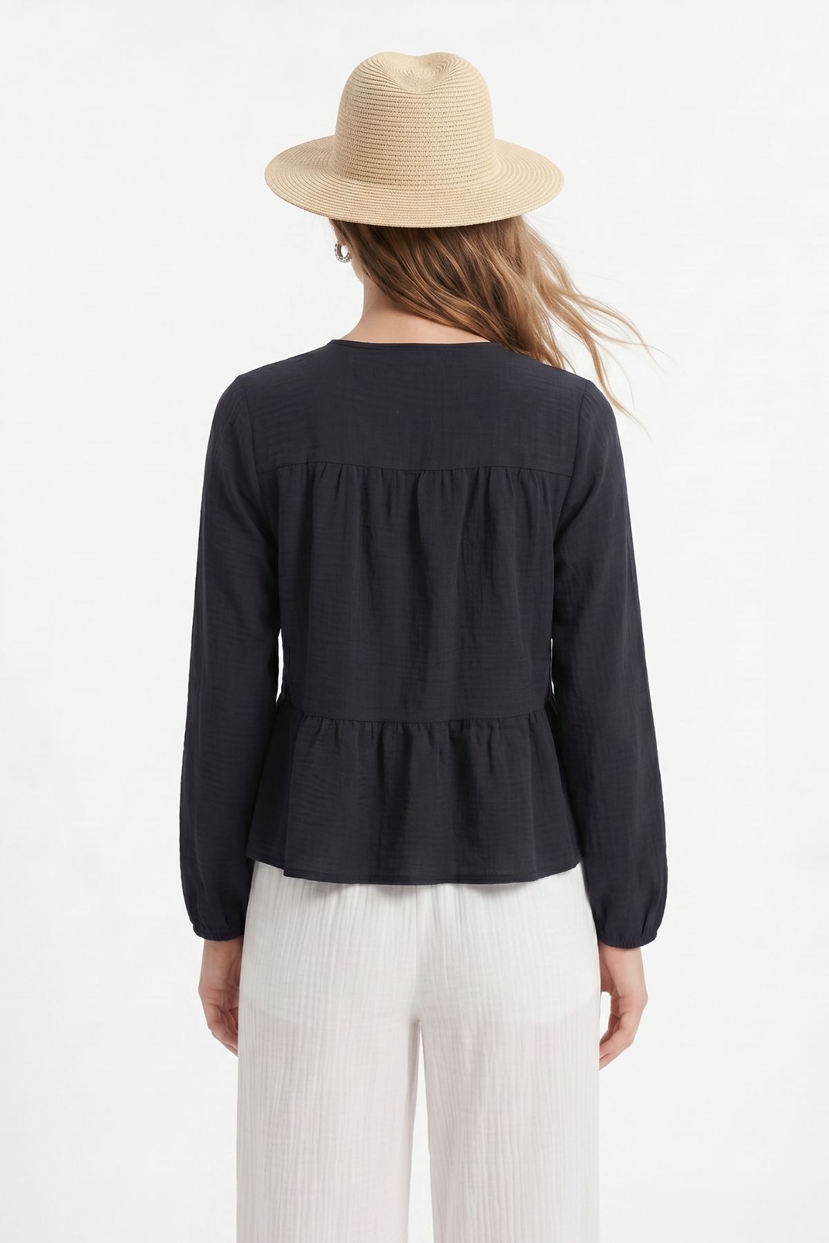 Siyah Ön Bağlama Detaylı Düğmeli Bluz 4531A - RAYS