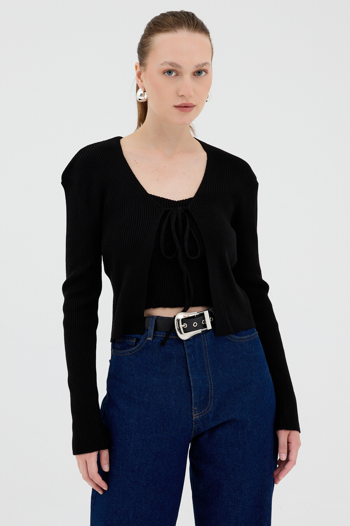 Siyah Ön Bağlamalı Triko Hırka ve Askılı Bluz Takımı 7360 - 1