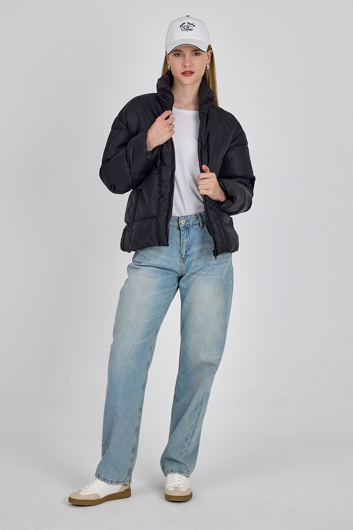 Siyah Oversize Dik Yaka Şişme Mont 4010 - 3