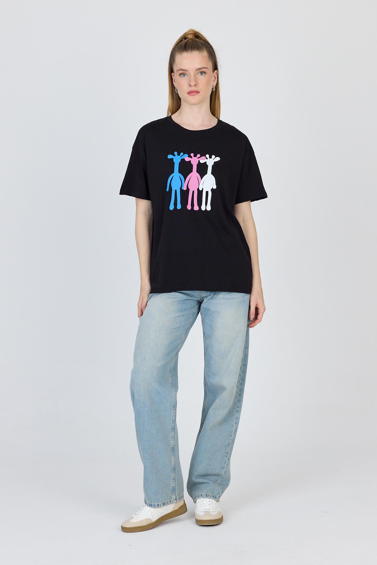 Siyah Oversize Zürafa Baskılı Tişört 2150-12M - 3