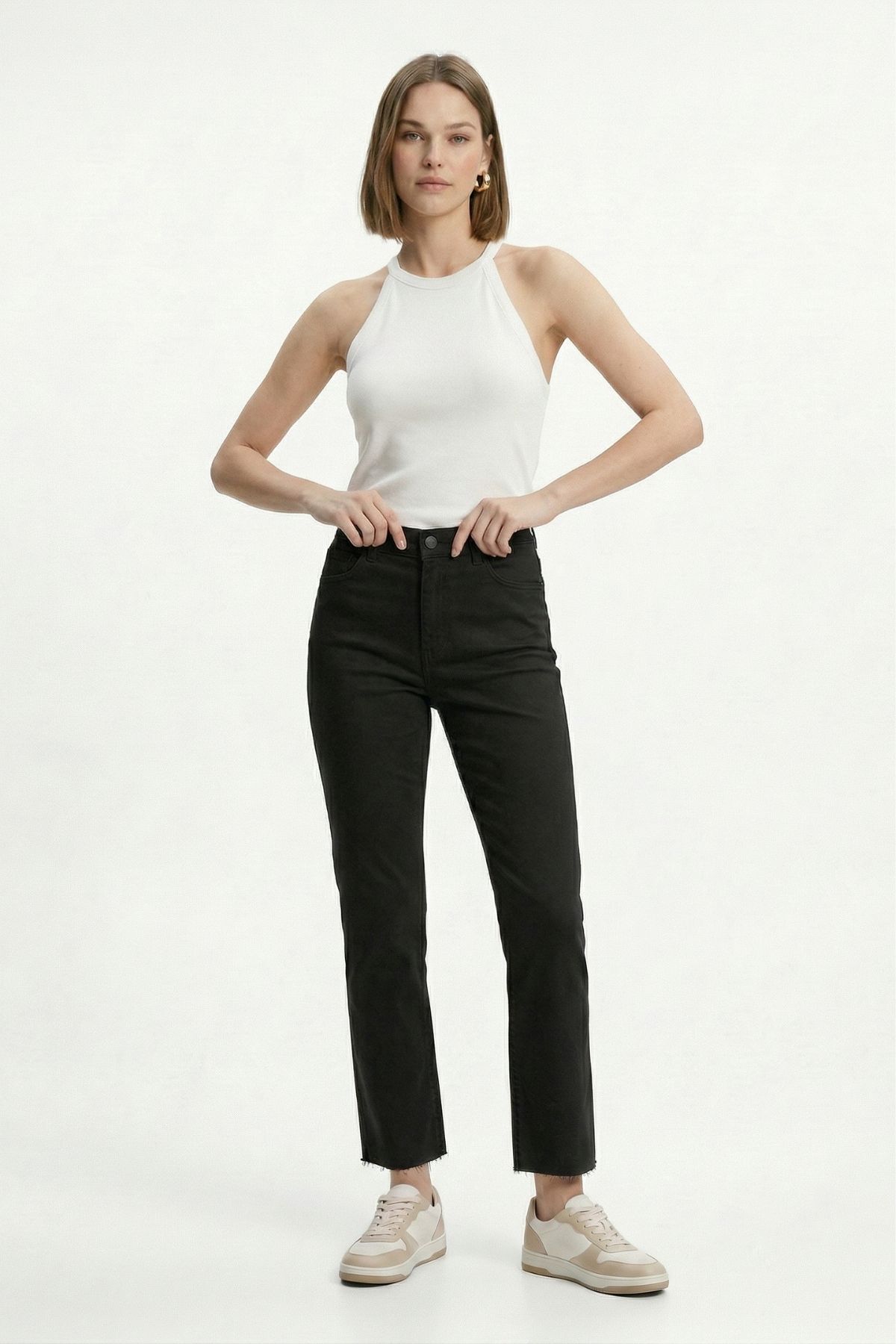 Siyah Paçası Kesik Pantolon 0321 - 1